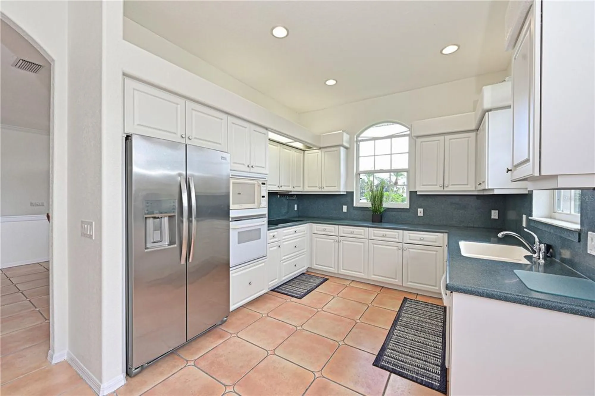 Property Slideshow image 11 of 73 | 6637 pleasant hill rd, Bradenton, FL, 34203