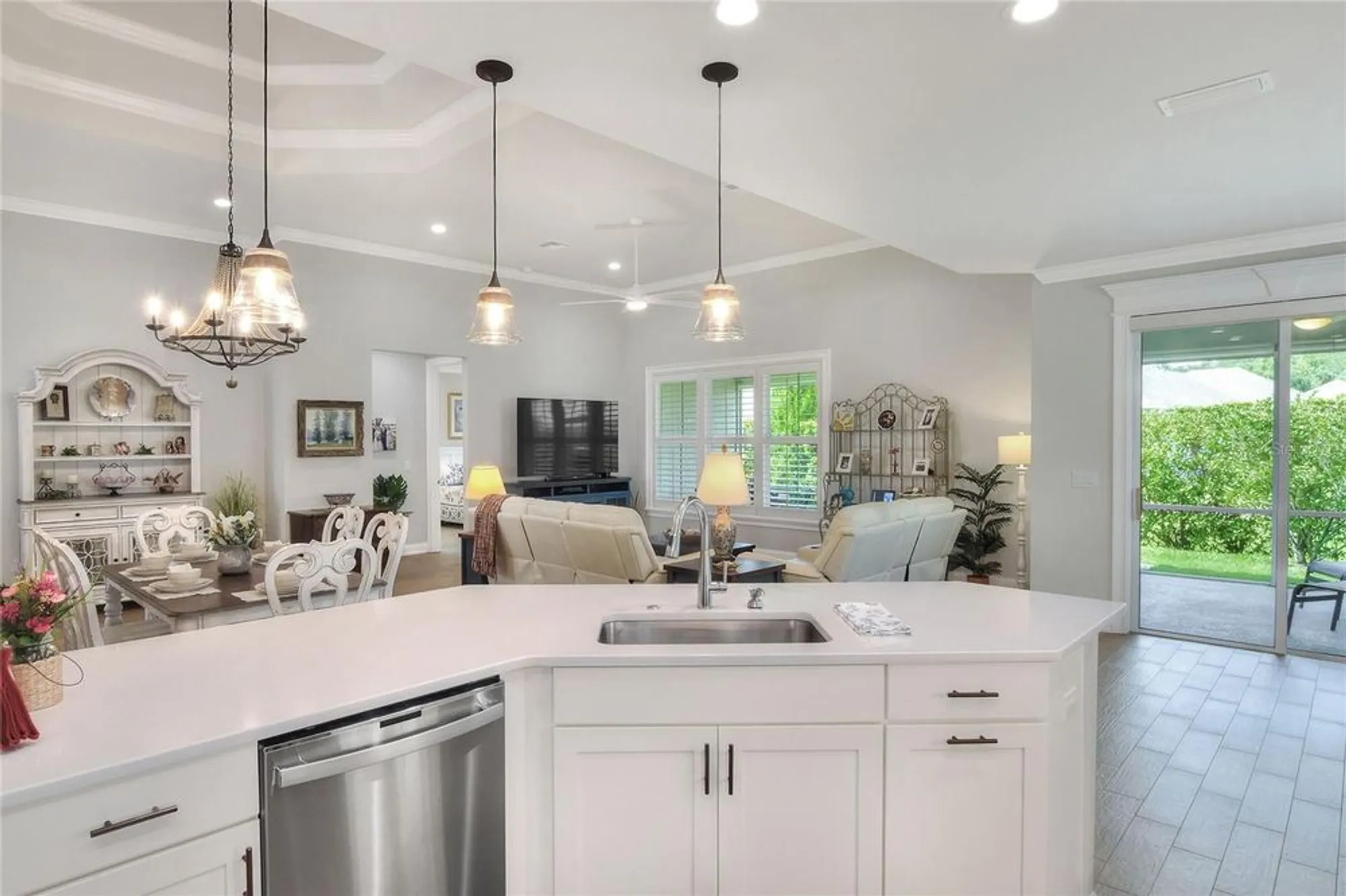 Property Slideshow image 13 of 48 | 7770 lake james blvd, Lakeland, FL, 33810