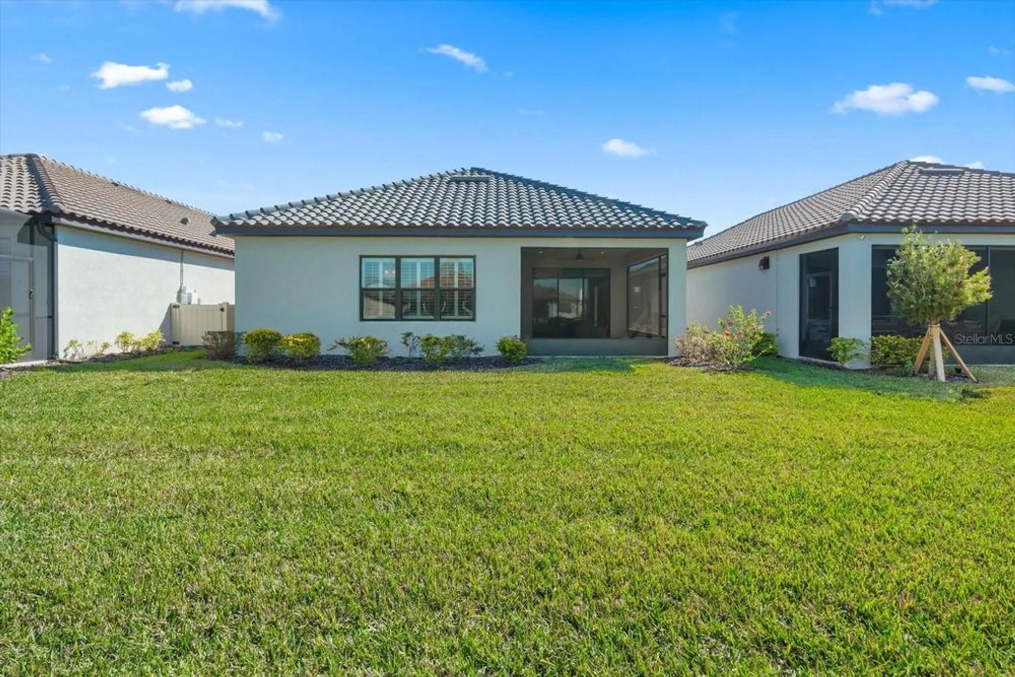 Property Slideshow image 36 of 54 | 11127 devonbridge dr, Palmetto, FL, 34221