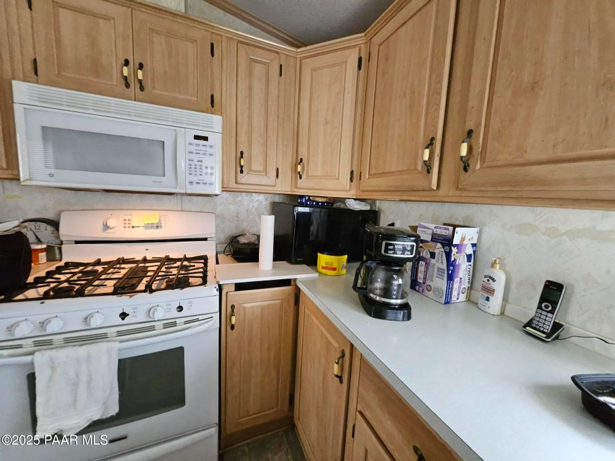 Property Slideshow image 17 of 22 | 885 n mesquite tree dr, Prescott Valley, AZ, 86327