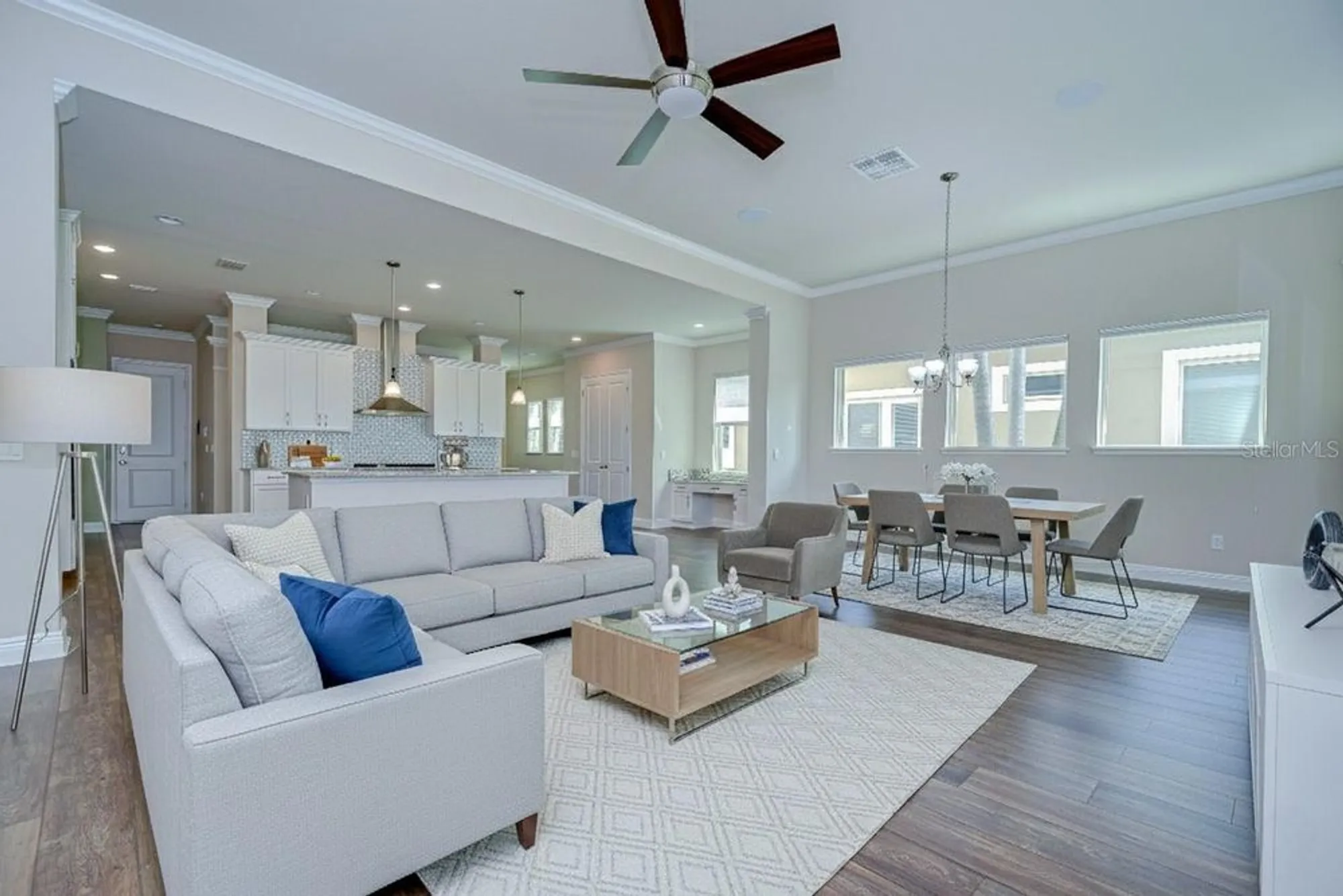 Property Slideshow image 11 of 36 | 13937 swallow hill dr, Lithia, FL, 33547