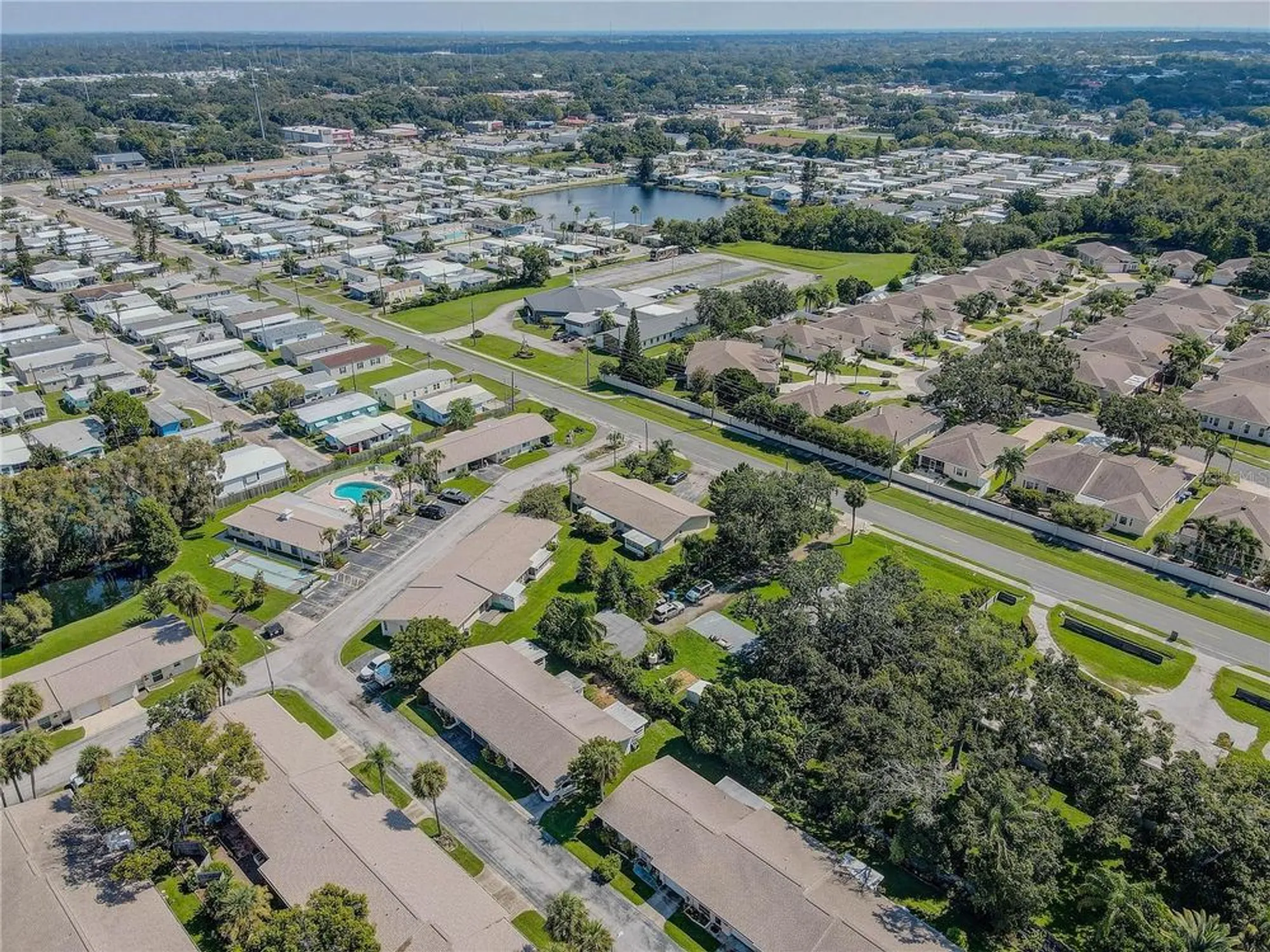 Property Slideshow image 27 of 28 | 864 lake haven rd, Dunedin, FL, 34698