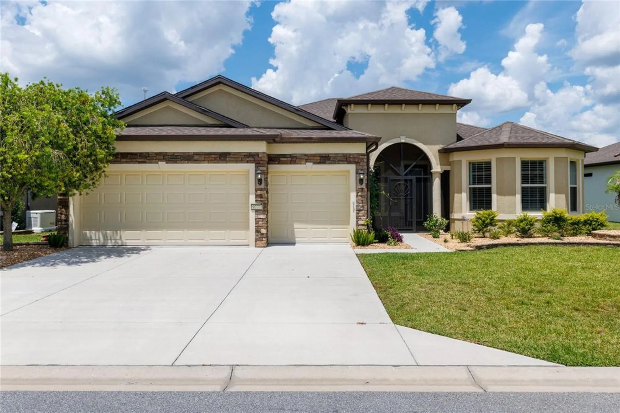 Property Slideshow image 10 of 62 | 9777 sw 63rd loop, Ocala, FL, 34481