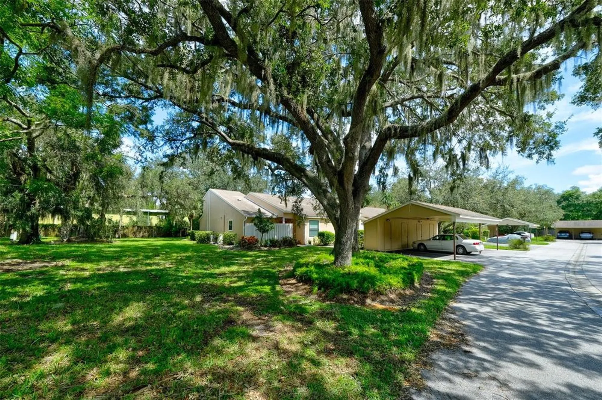 Property Slideshow image 5 of 65 | 3447 tallywood ln # 7143, Sarasota, FL, 34237