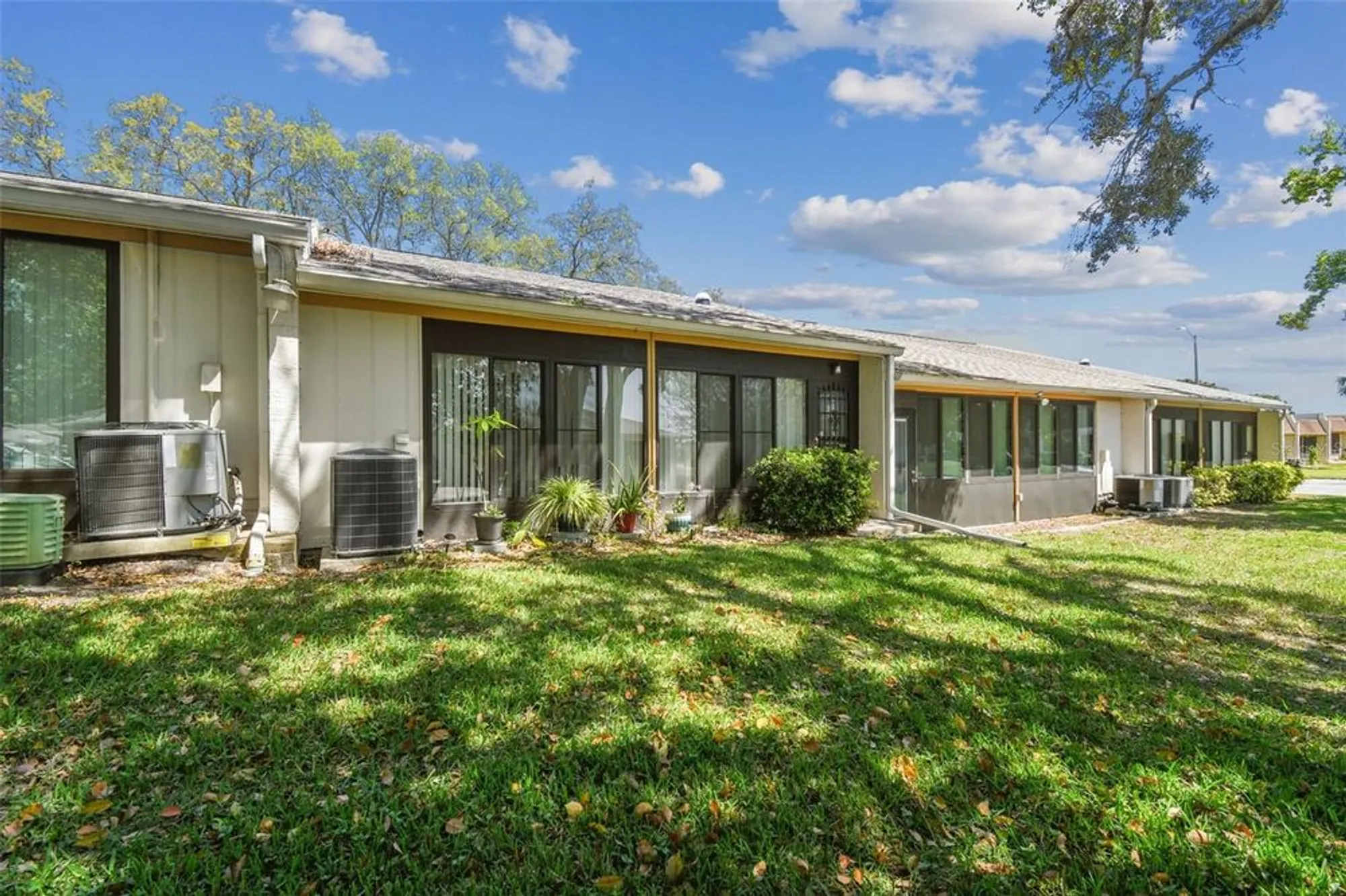 Property Slideshow image 35 of 89 | 8130 braddock cir 3, Port Richey, FL, 34668