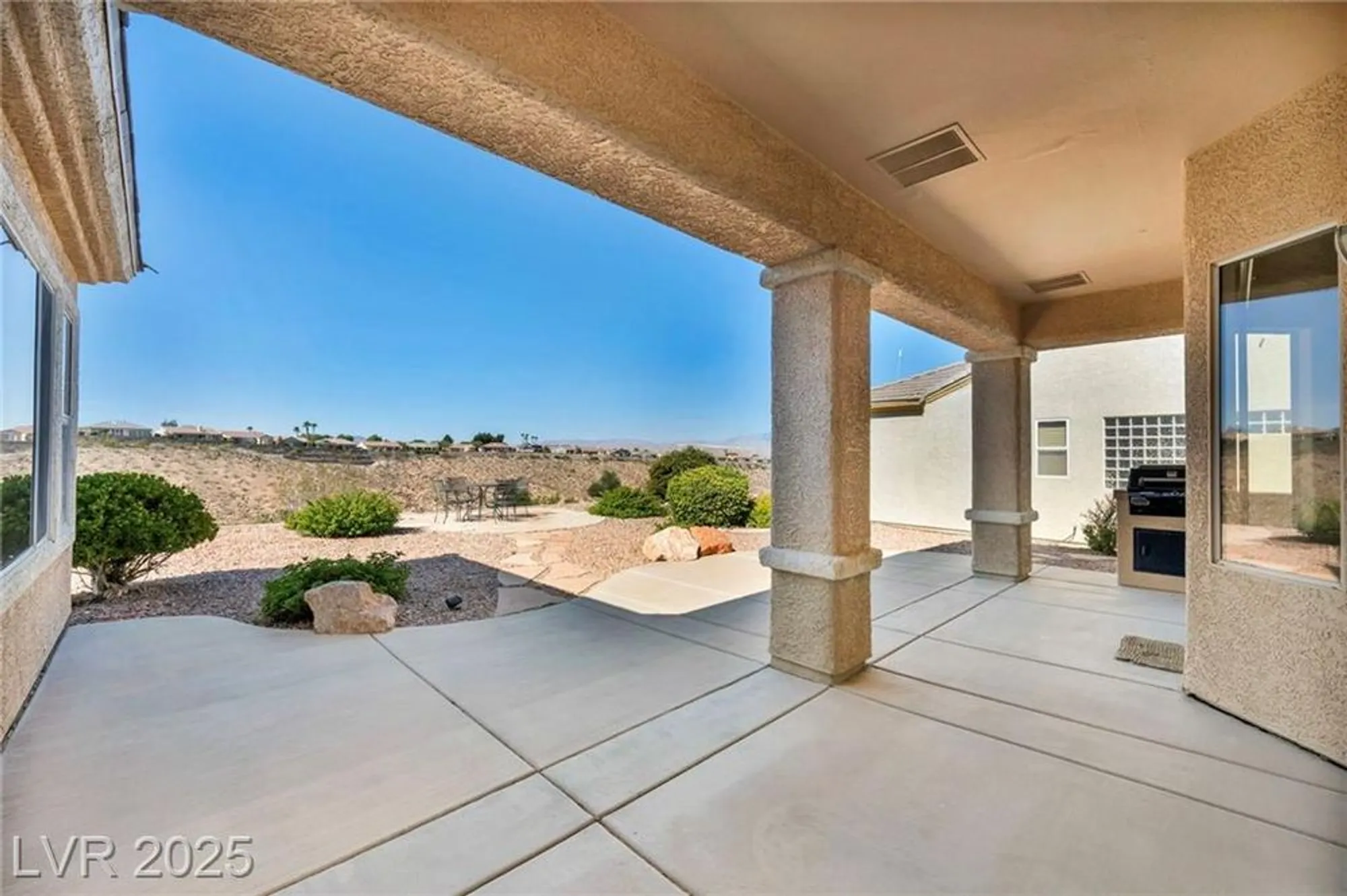 Property Slideshow image 61 of 71 | 2567 evening sky dr, Henderson, NV, 89052