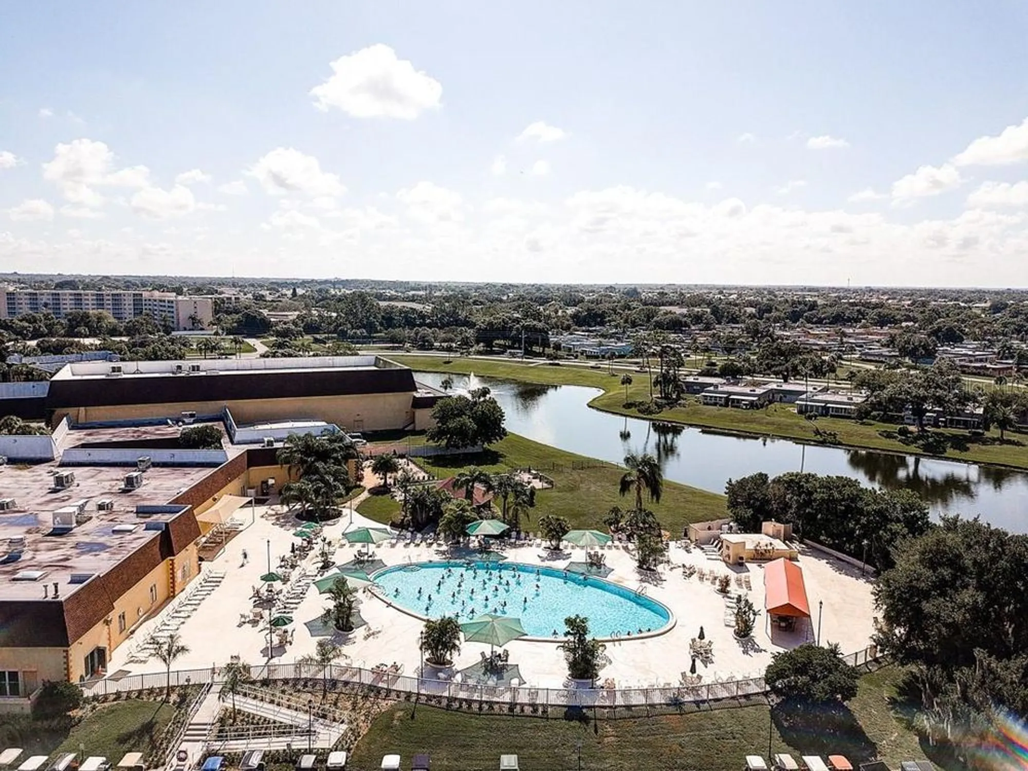 Property Slideshow image 25 of 63 | 1802 bedford ln 2, Sun City Center, FL, 33573