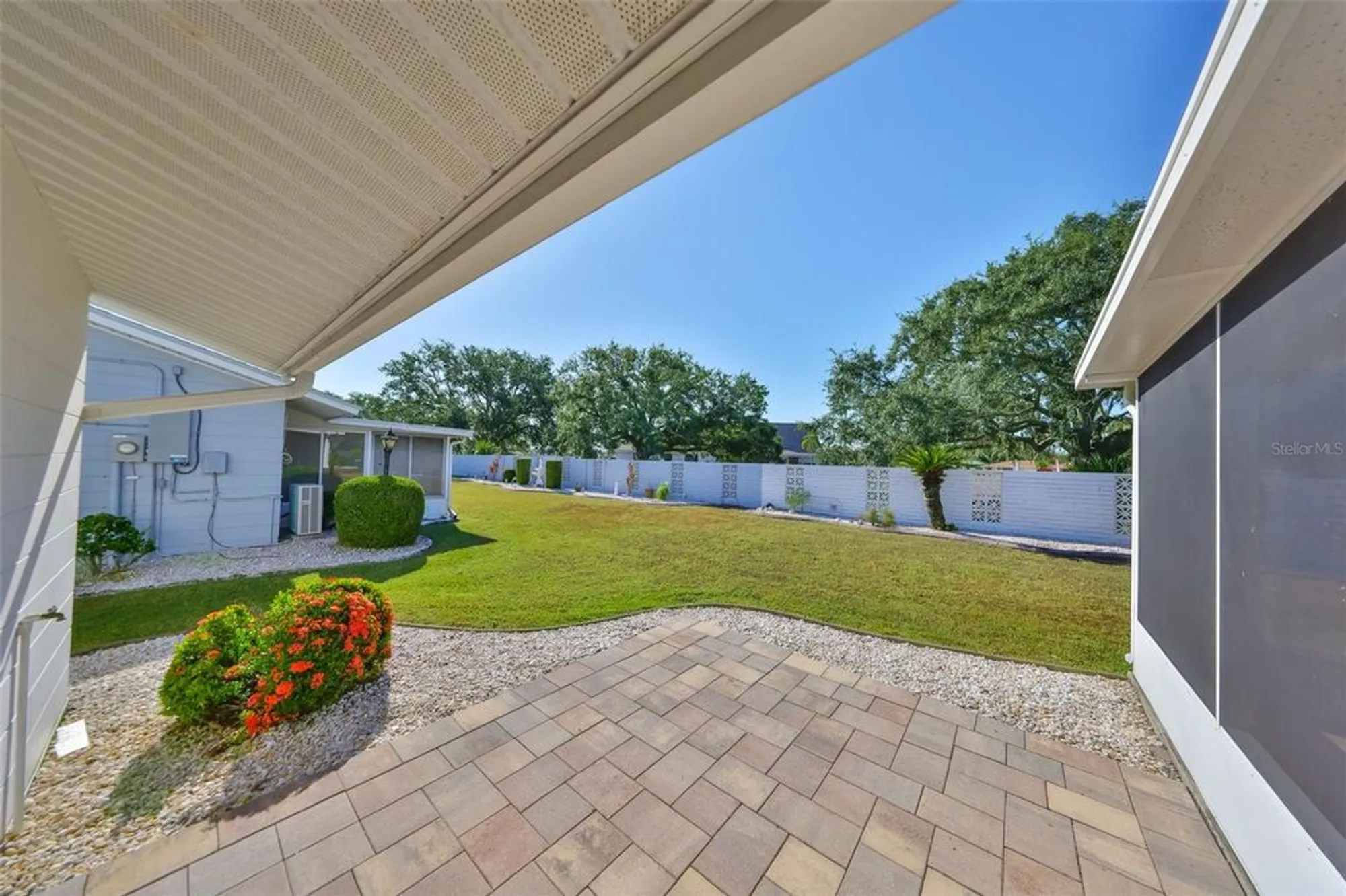 Property Slideshow image 41 of 52 | 1818 danbury dr, Sun City Center, FL, 33573