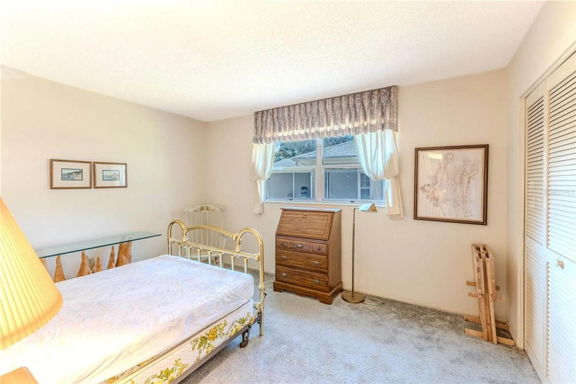 Property Slideshow image 41 of 73 | 2193 timber lodge ln, Spring Hill, FL, 34606