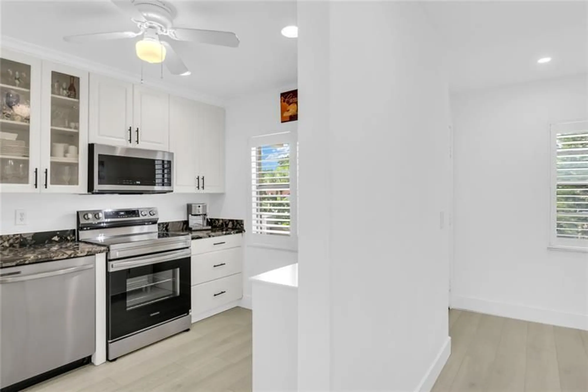 Property Slideshow image 5 of 45 | 21364 cypress hammock dr l, Boca Raton, FL, 33428