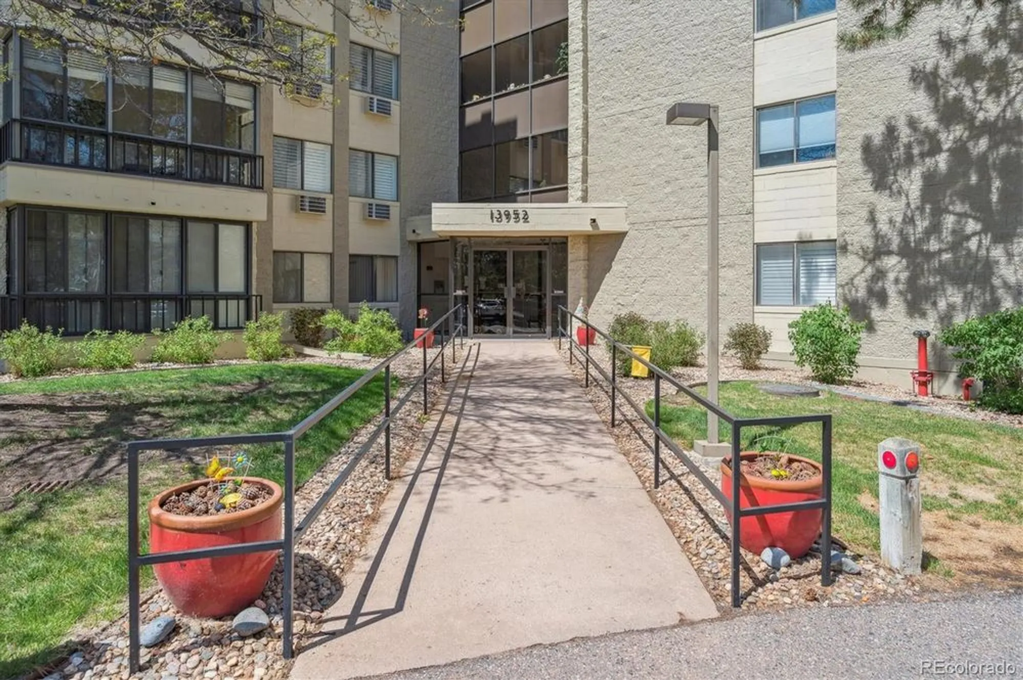 Property Slideshow image 28 of 50 | 13952 e marina dr apt 509, Aurora, CO, 80014