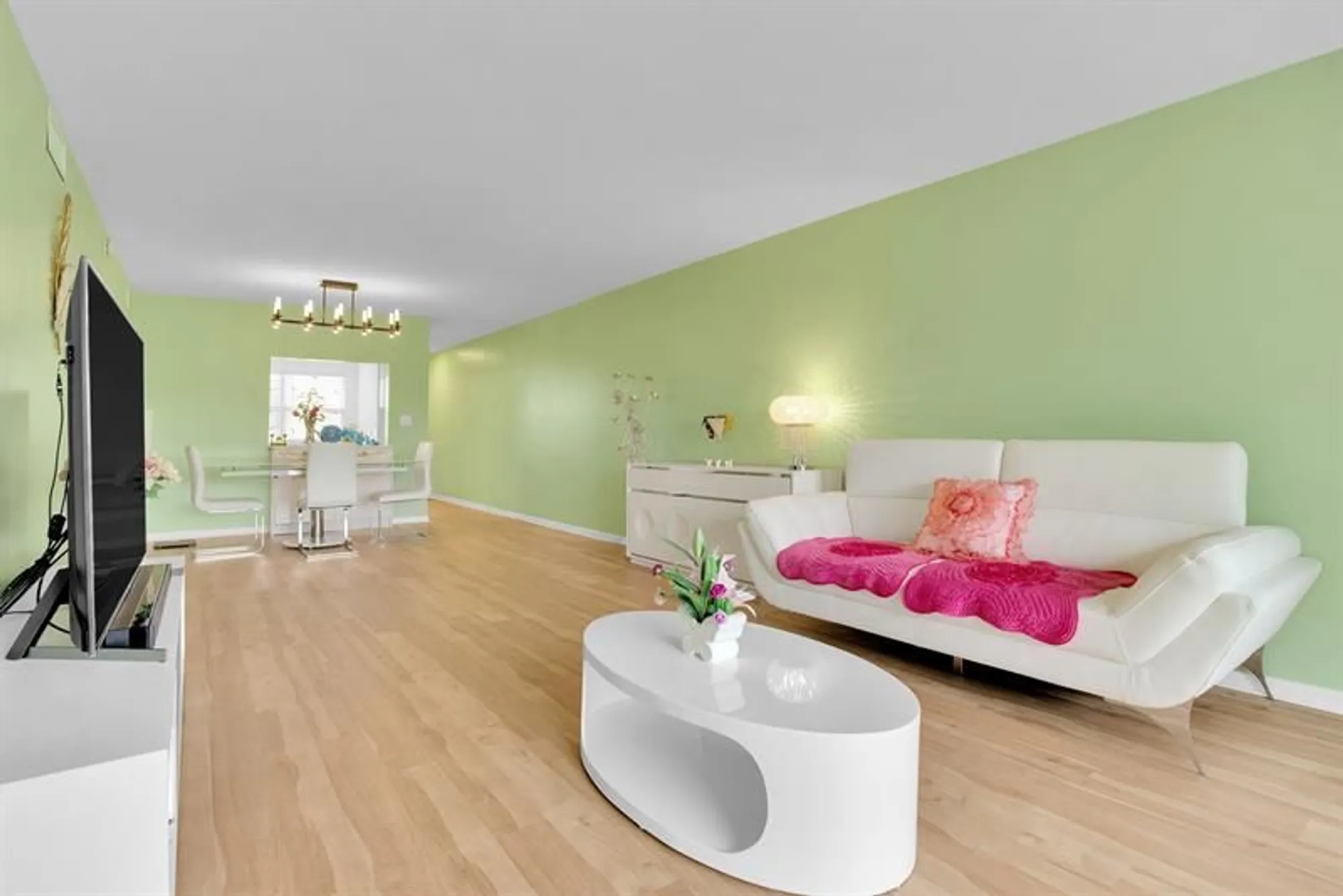 Property Slideshow image 14 of 32 | 4402 martinique ct l3, Coconut Creek, FL, 33066