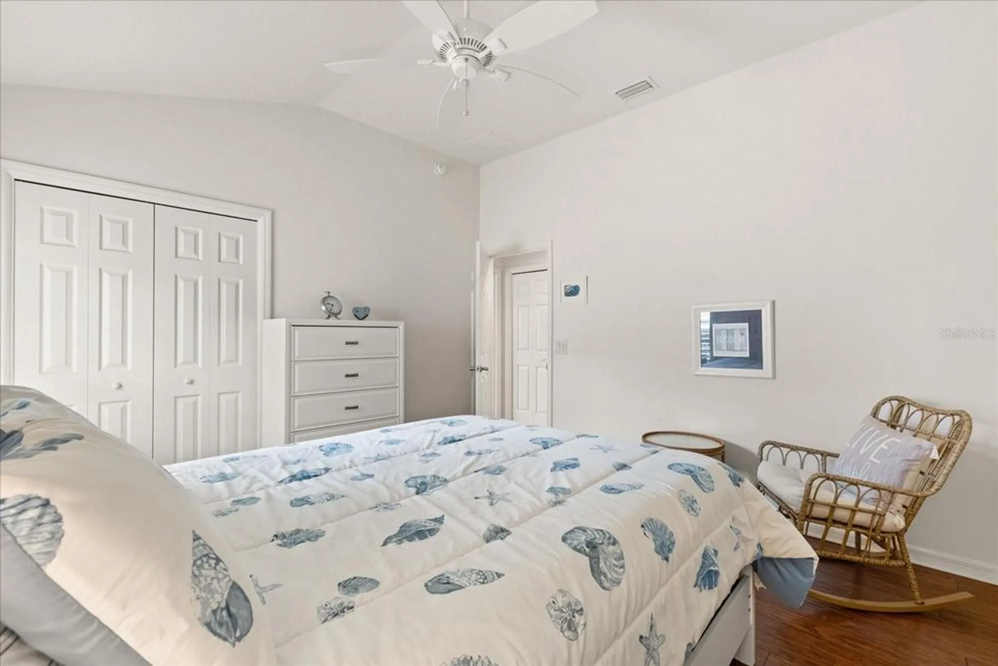 Property Slideshow image 18 of 38 | 10069 lake miona way, Oxford, FL, 34484