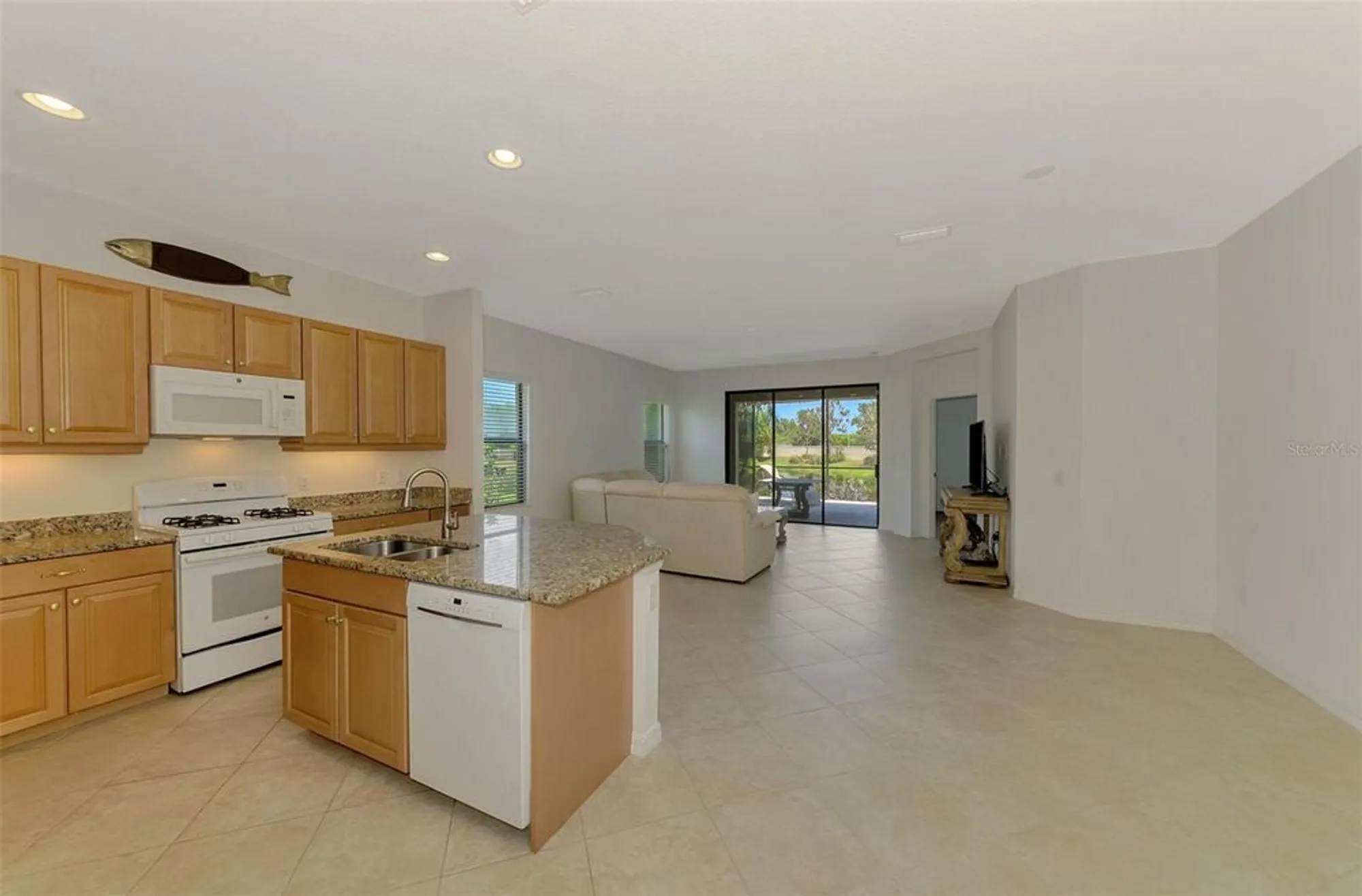 Property Slideshow image 12 of 39 | 1375 backspin dr, Englewood, FL, 34223