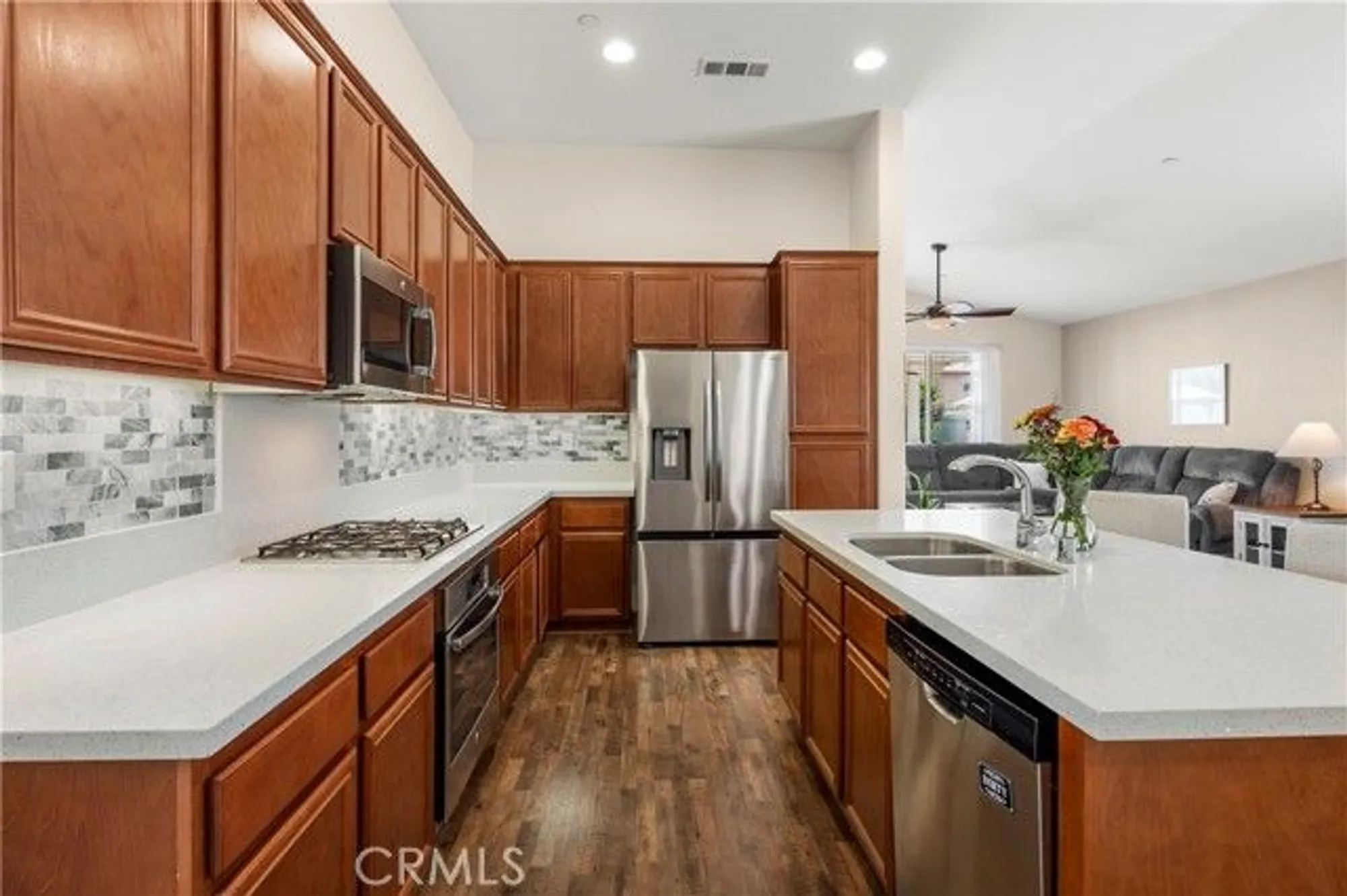 Property Slideshow image 12 of 38 | 30294 coralium way, Menifee, CA, 92584