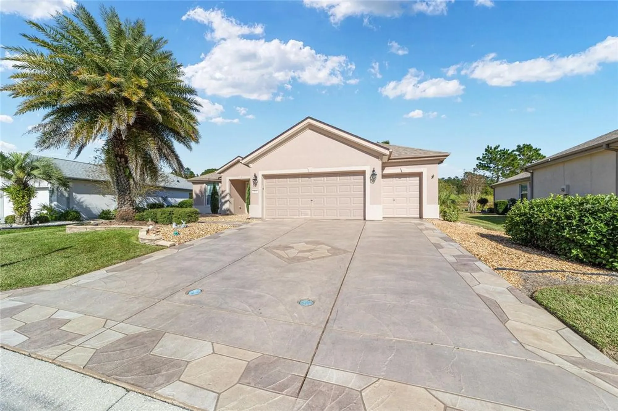 Property Slideshow image 4 of 54 | 9801 se 125th ln, Summerfield, FL, 34491