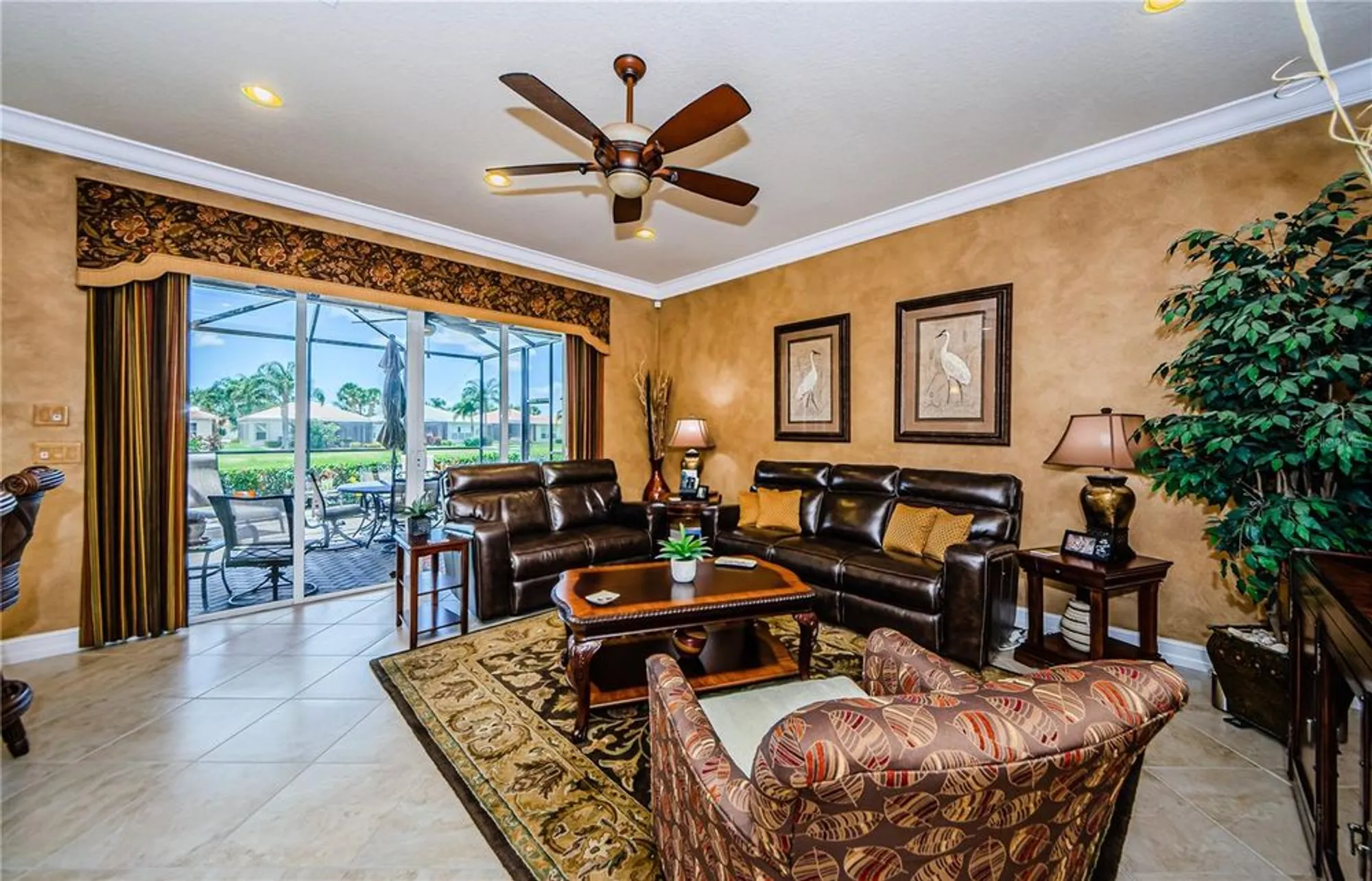 Property Slideshow image 10 of 96 | 4918 sandy brook cir, Wimauma, FL, 33598