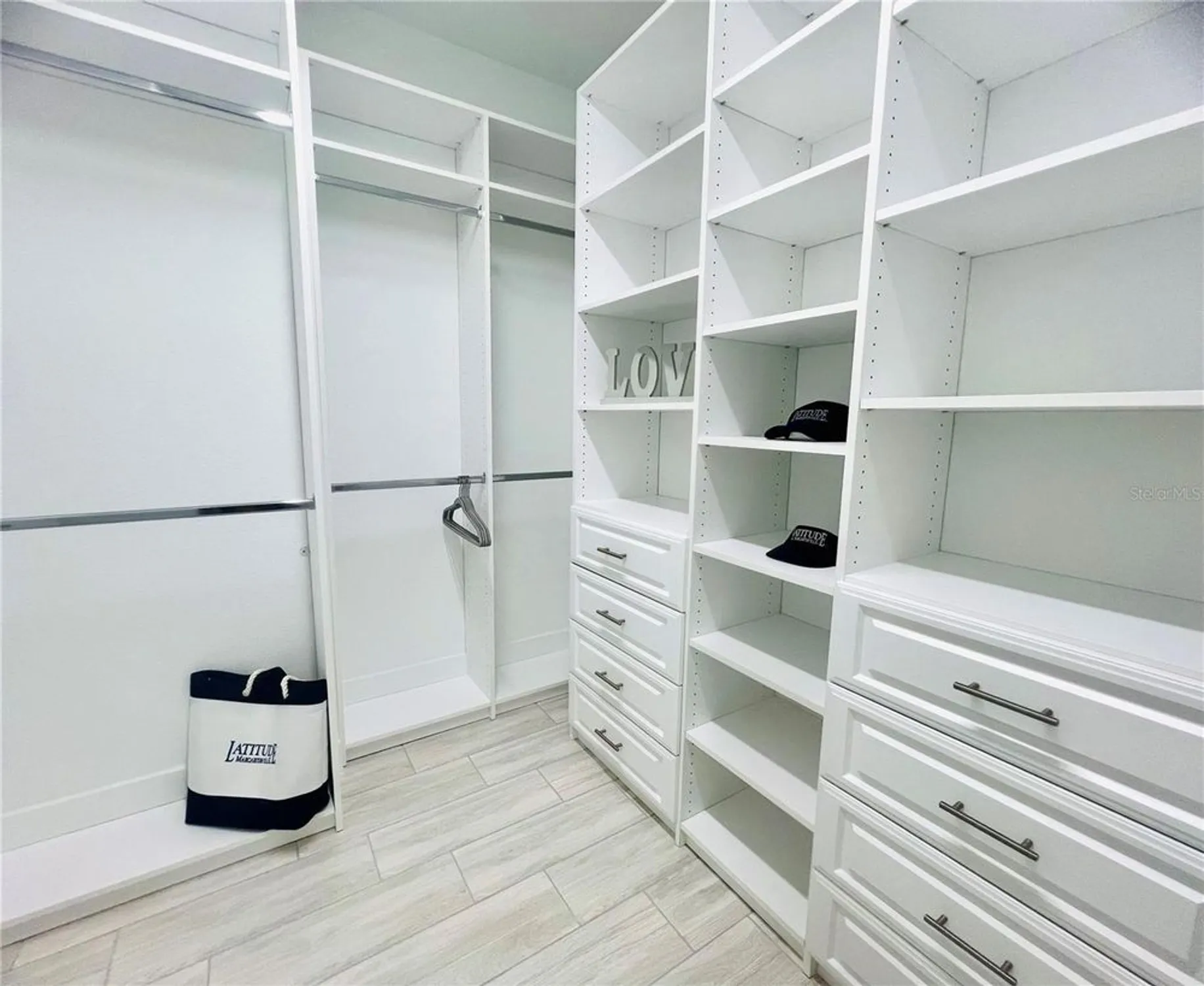 Property Slideshow image 28 of 39 | 279 latitude dr, Daytona Beach, FL, 32124