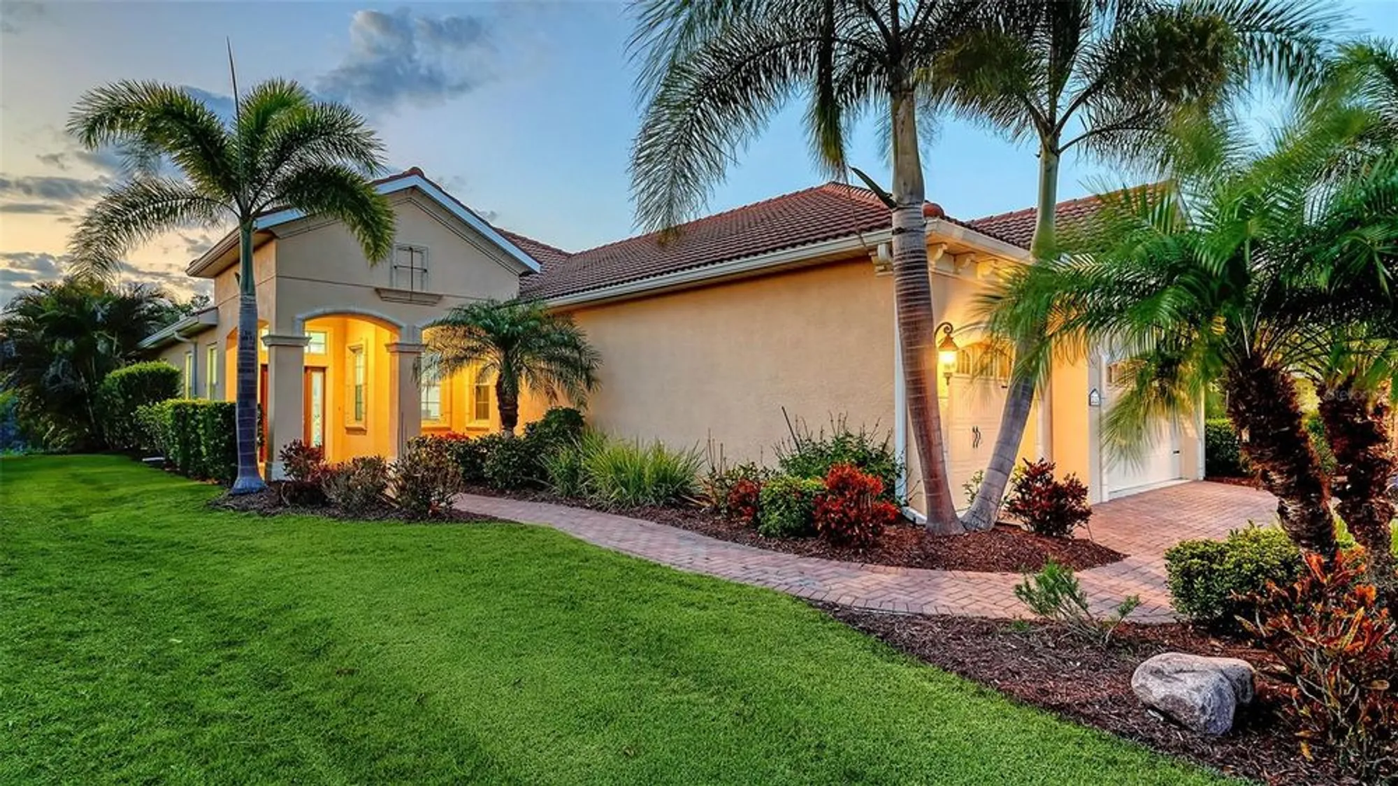 Property Slideshow image 53 of 86 | 21287 sandal foot dr, Venice, FL, 34293