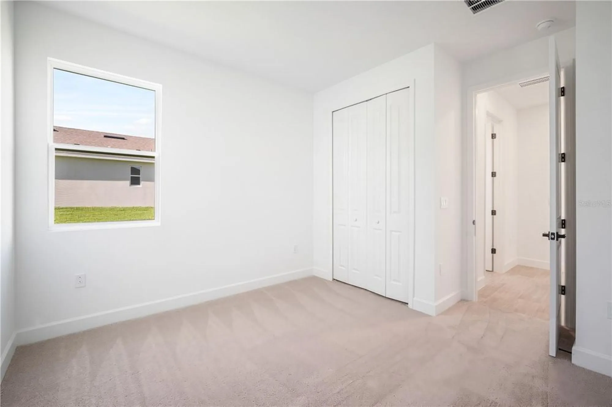 Property Slideshow image 22 of 39 | 9071 players dr, Weeki Wachee, FL, 34613