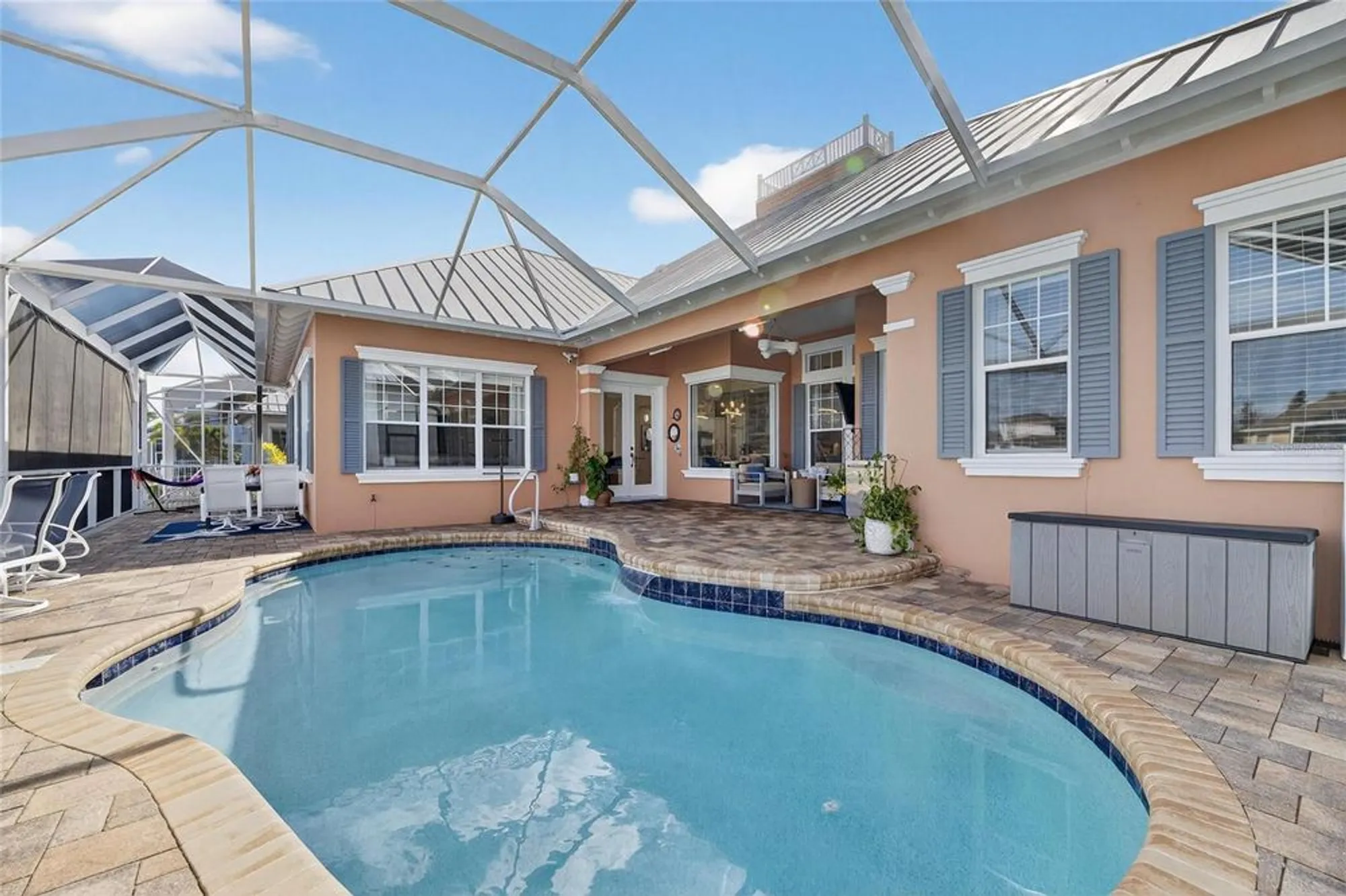 Property Slideshow image 69 of 99 | 719 islebay dr, Apollo Beach, FL, 33572