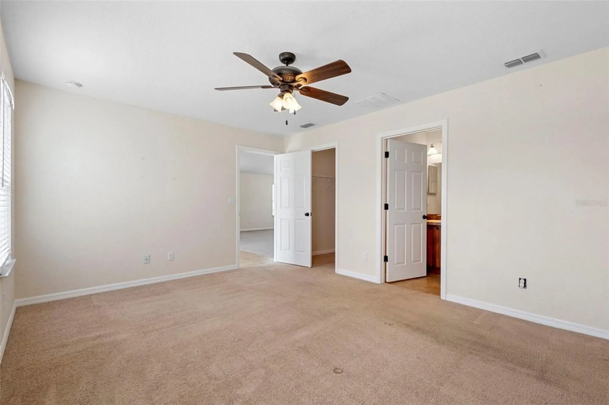 Property Slideshow image 22 of 42 | 11280 se 170th ln, Summerfield, FL, 34491