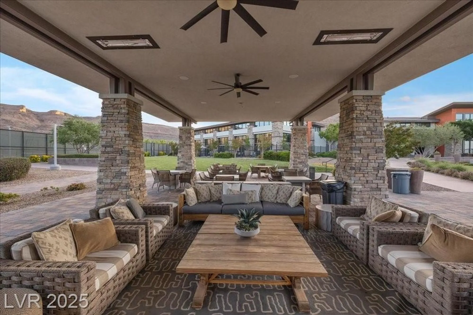 Property Slideshow image 60 of 77 | 6722 desert crimson st, Las Vegas, NV, 89148