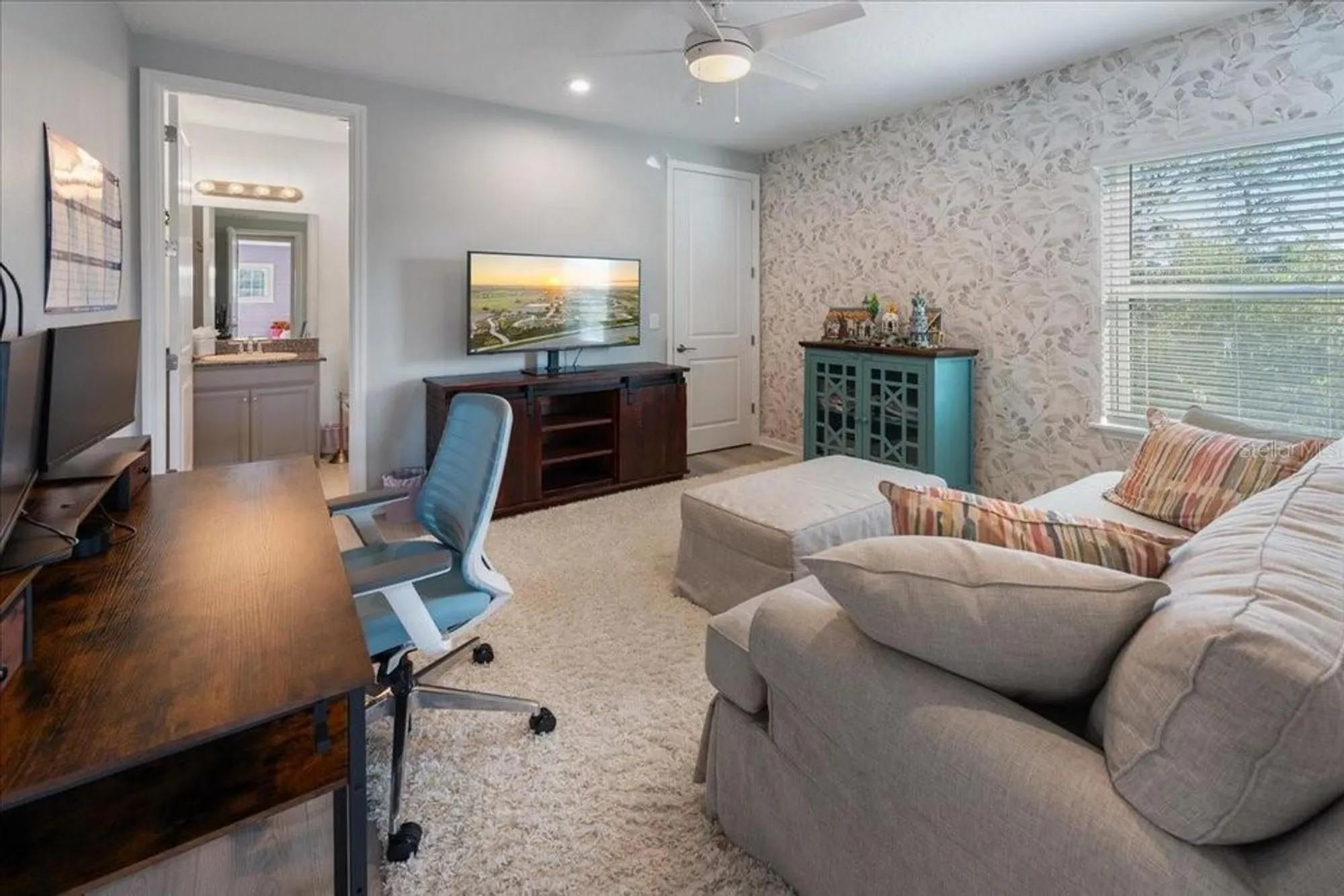 Property Slideshow image 65 of 86 | 10215 milky way cir, Sarasota, FL, 34241