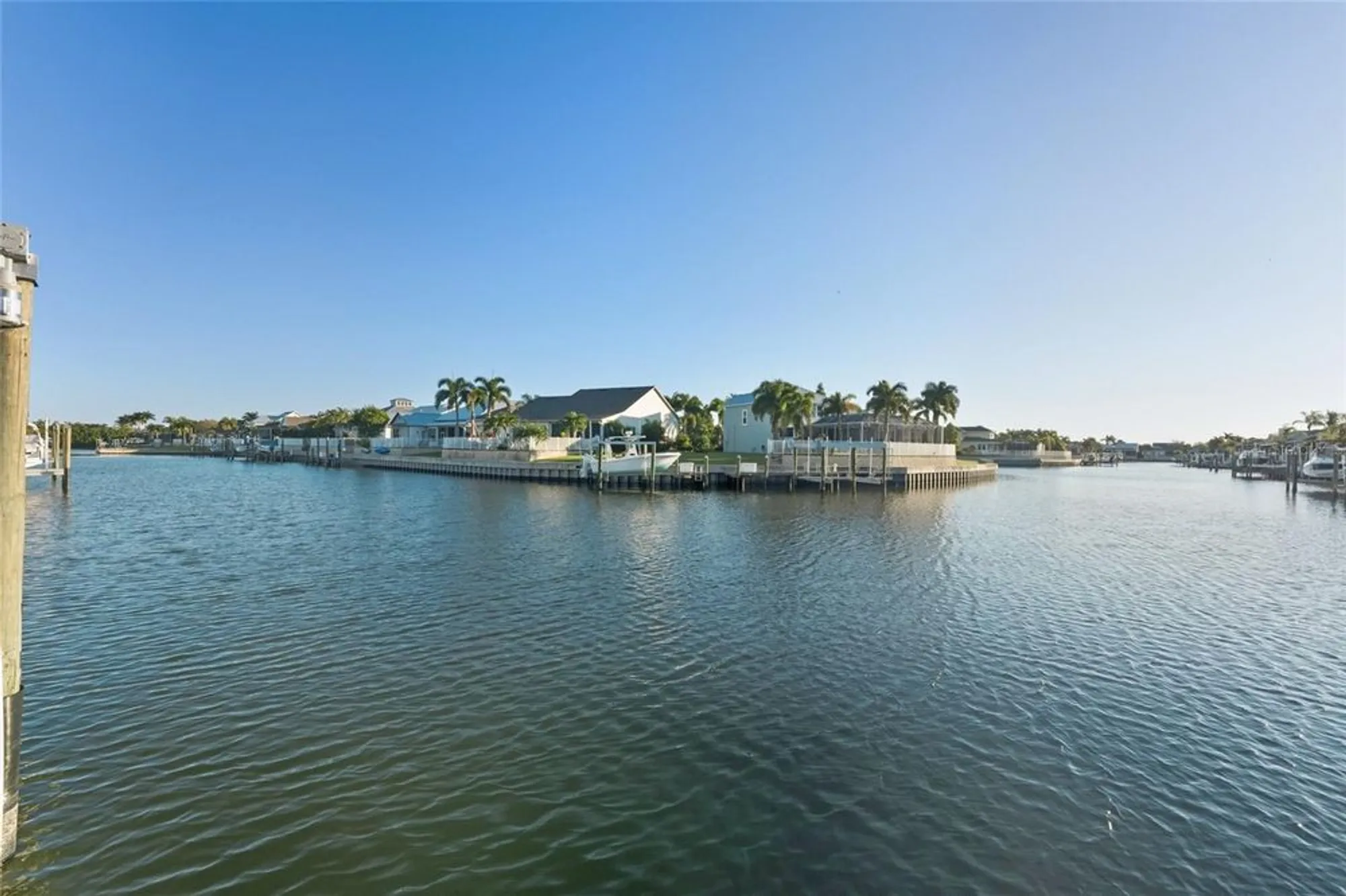 Property Slideshow image 51 of 64 | 5603 tybee island dr, Apollo Beach, FL, 33572