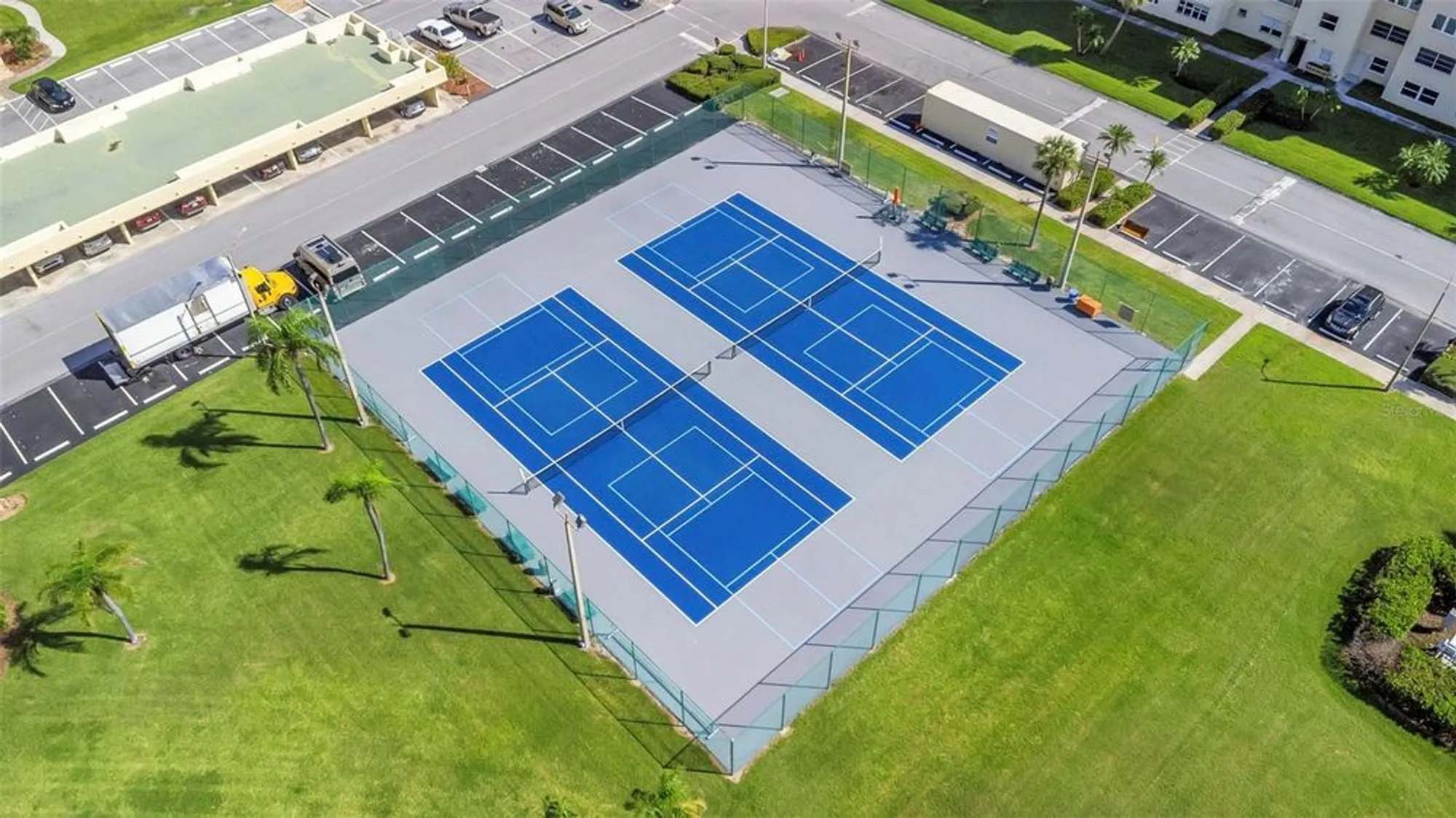 Property Slideshow image 68 of 95 | 4550 cove cir apt 207, St Petersburg, FL, 33708