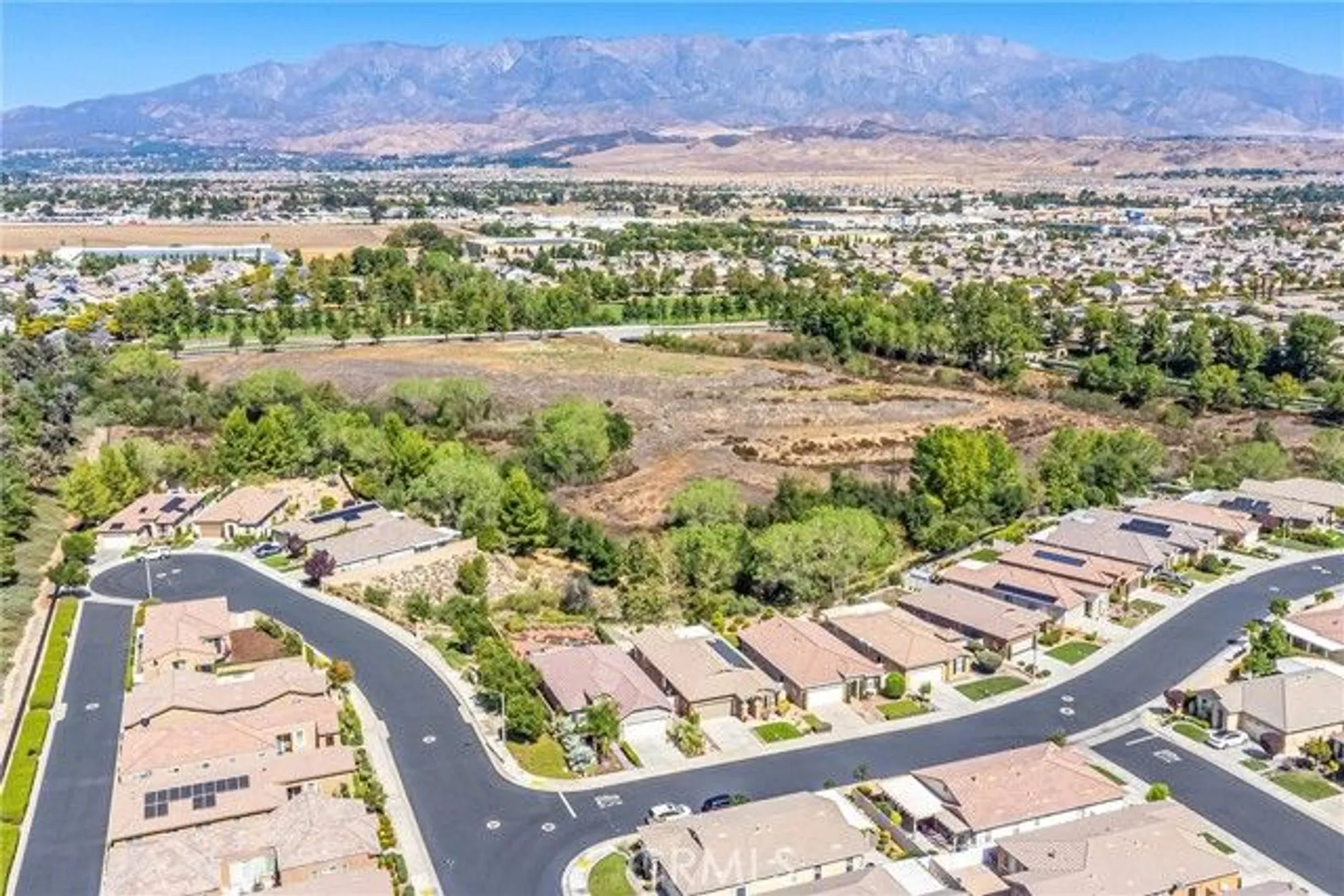 Property Slideshow image 31 of 50 | 1476 signal peak, Beaumont, CA, 92223