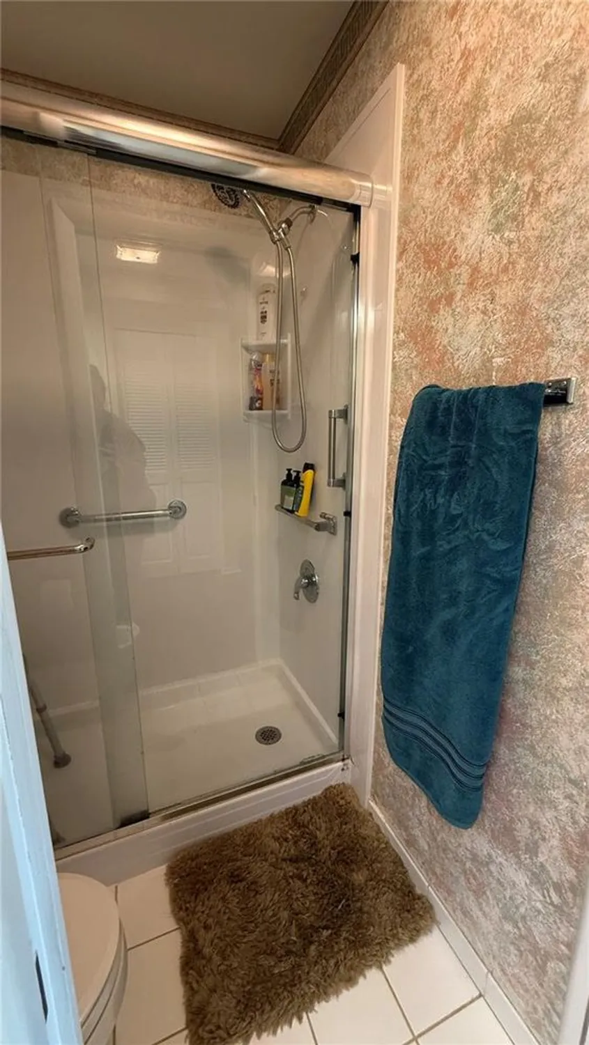 Property Slideshow image 28 of 51 | 2722 sherbrooke ln d, Palm Harbor, FL, 34684