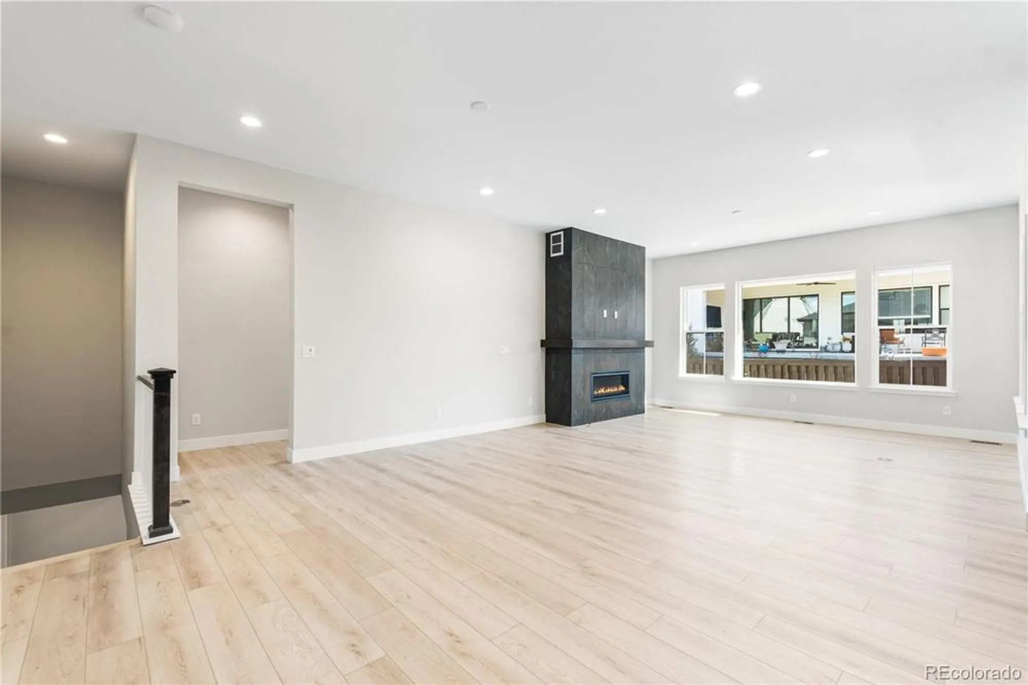 Property Slideshow image 11 of 38 | 11472 autumn moon st, Littleton, CO, 80125