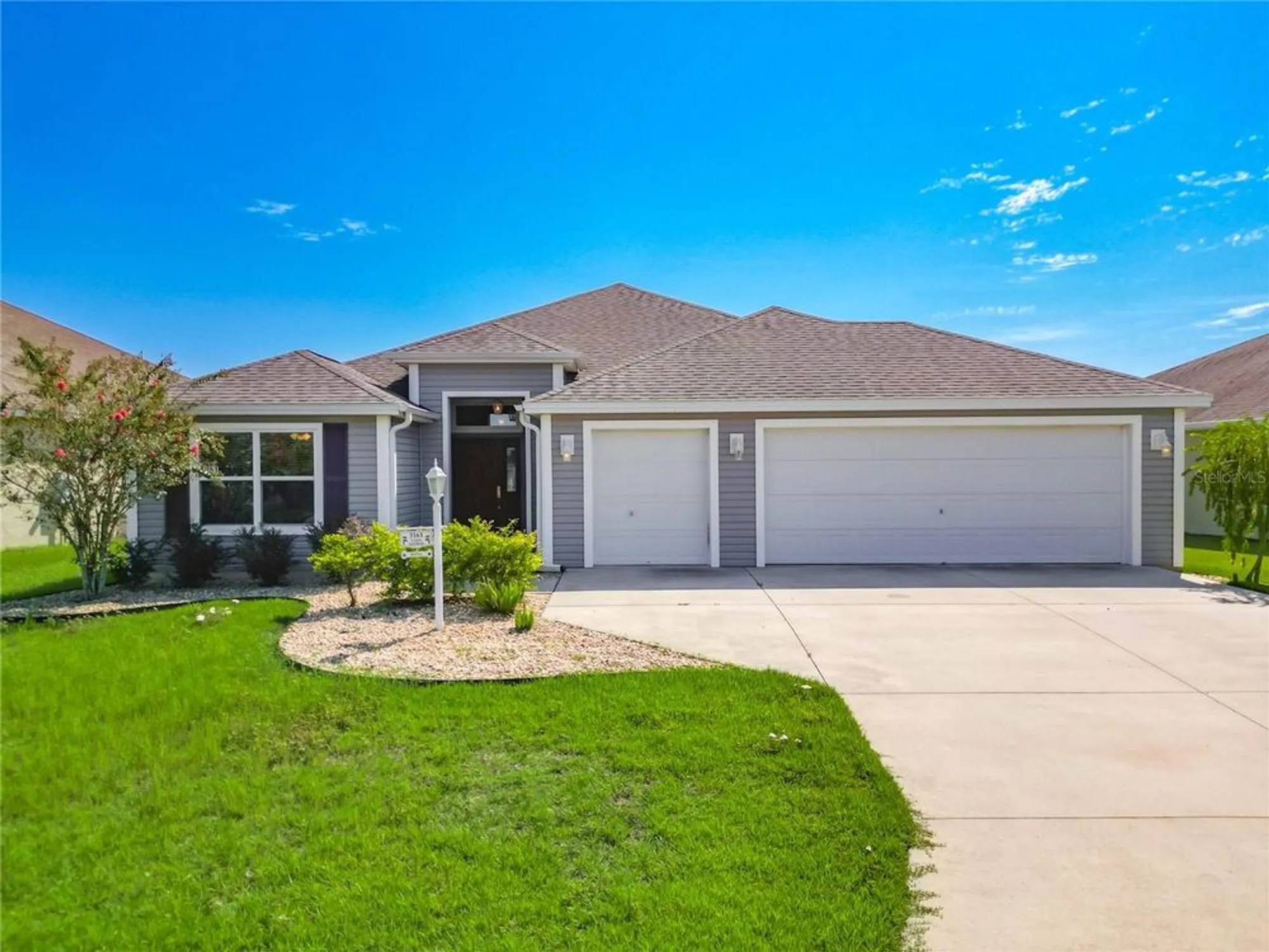 Property Slideshow image 1 of 19 | 3161 dressendorfer dr, The Villages, FL, 32163