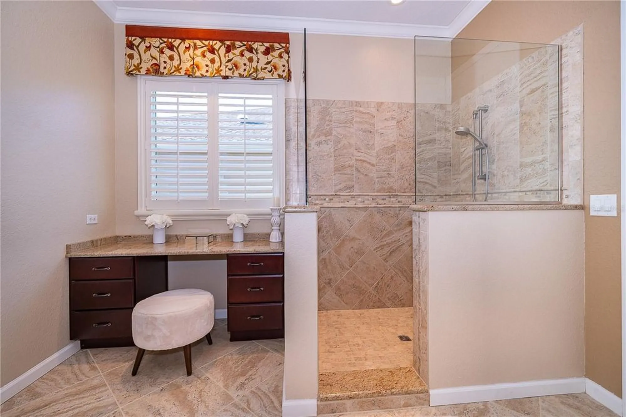 Property Slideshow image 23 of 64 | 208 del sol ave, Davenport, FL, 33837