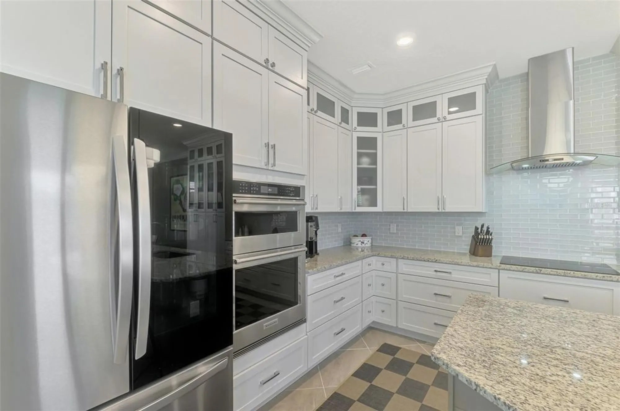 Property Slideshow image 23 of 100 | 24080 spartina dr, Venice, FL, 34293