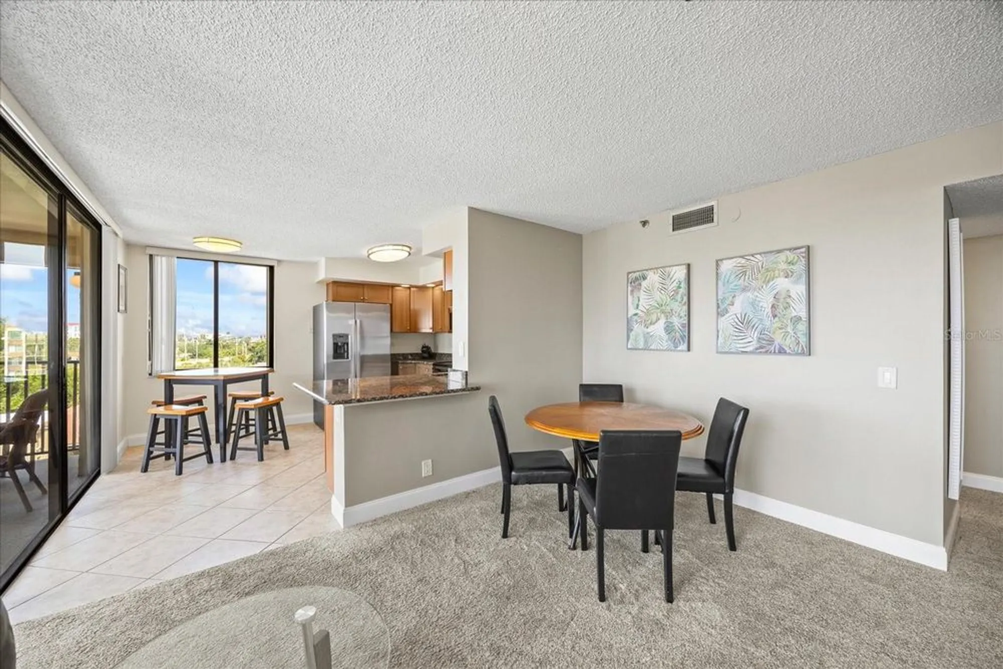 Property Slideshow image 4 of 28 | 6322 palma del mar blvd s apt 604, St Petersburg, FL, 33715