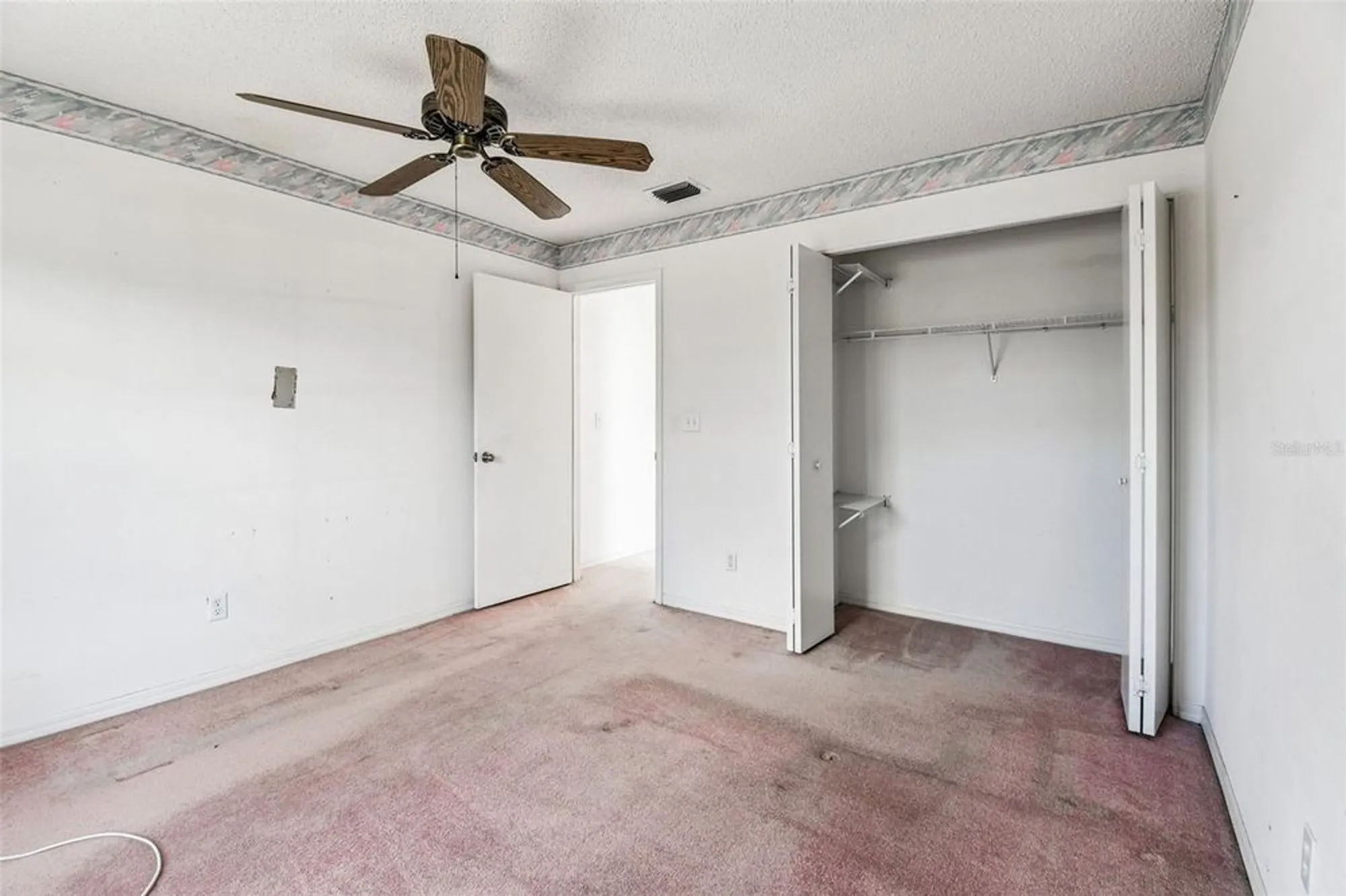 Property Slideshow image 28 of 39 | 2305 e del webb blvd, Sun City Center, FL, 33573