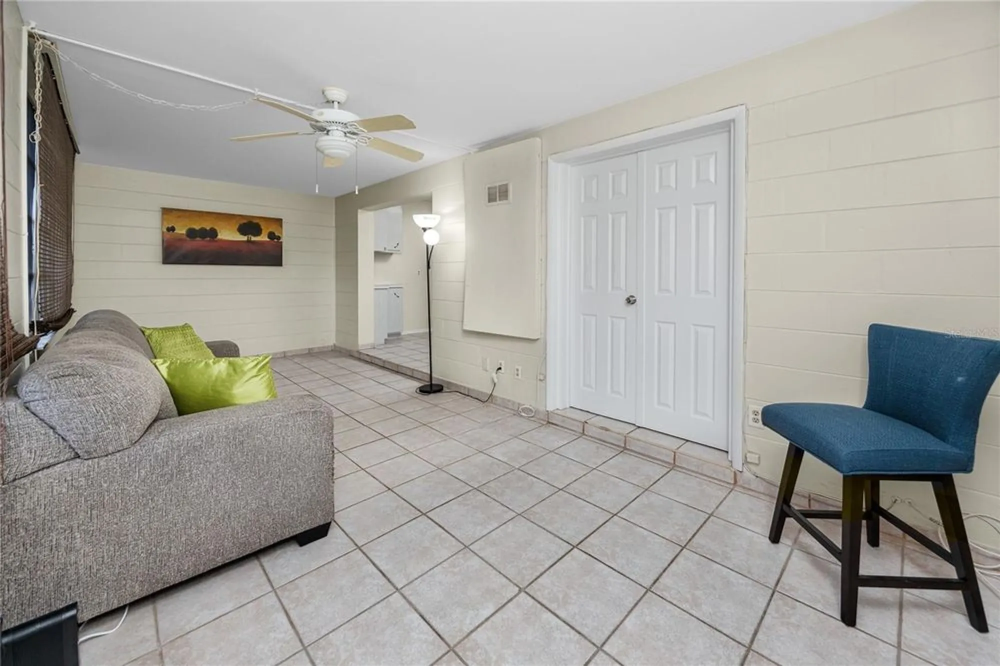 Property Slideshow image 18 of 42 | 2463 brazilia dr apt 39, Clearwater, FL, 33763