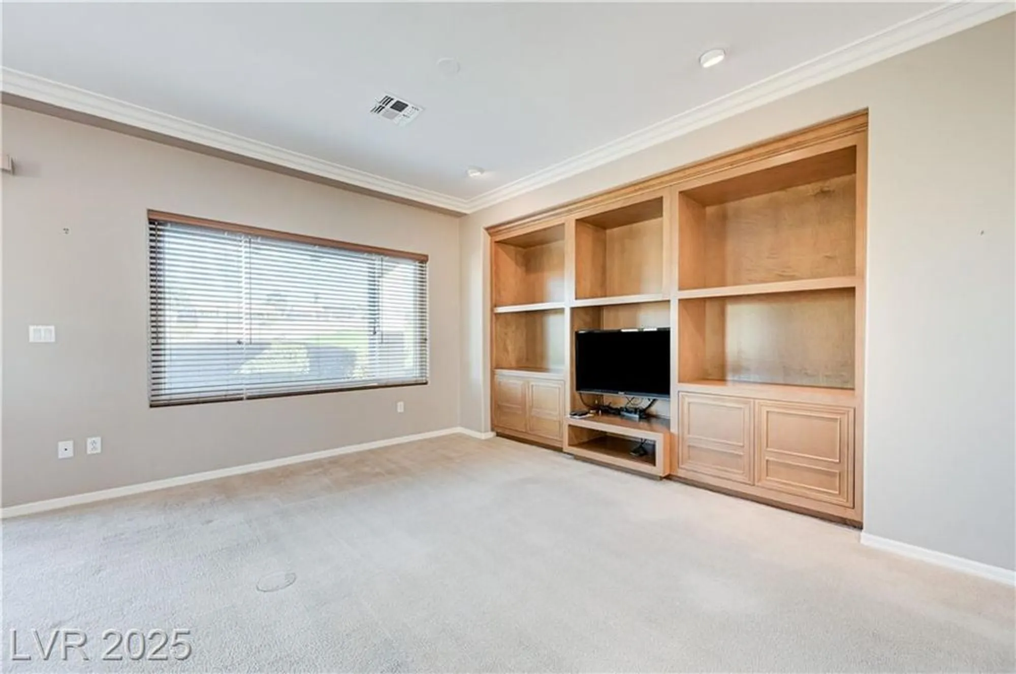 Property Slideshow image 22 of 41 | 2738 grand forks rd, Henderson, NV, 89052