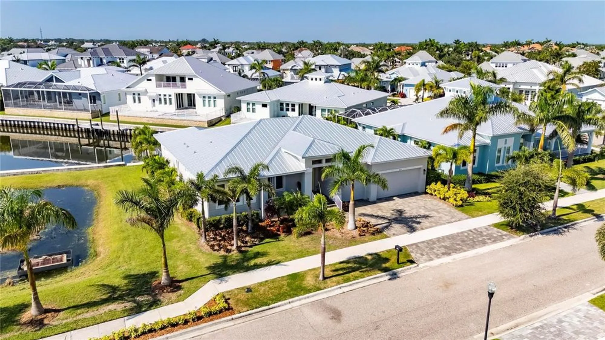 Property Slideshow image 71 of 91 | 614 pinckney dr, Apollo Beach, FL, 33572