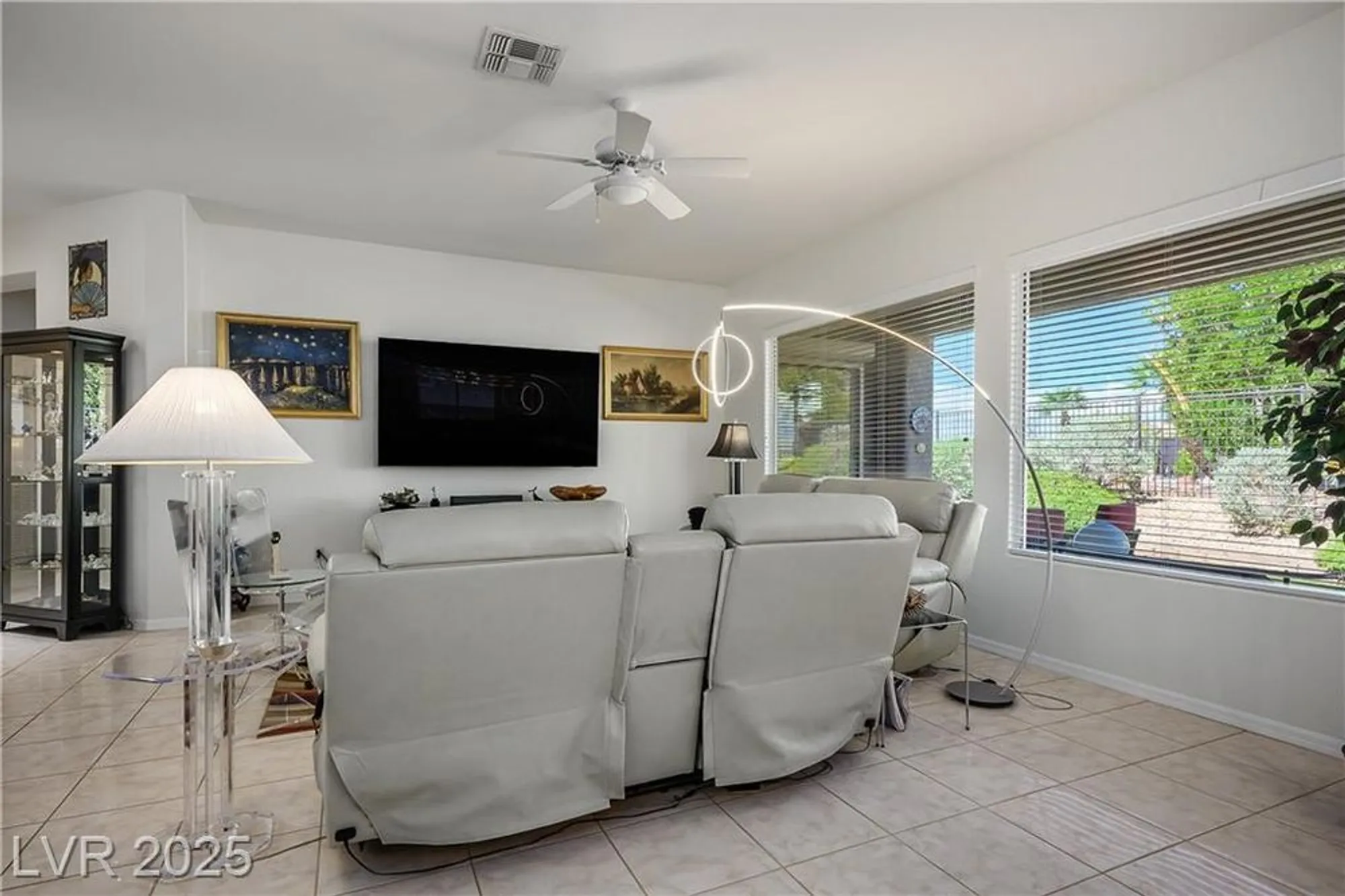 Property Slideshow image 5 of 57 | 2962 gettysburg ave, Henderson, NV, 89052