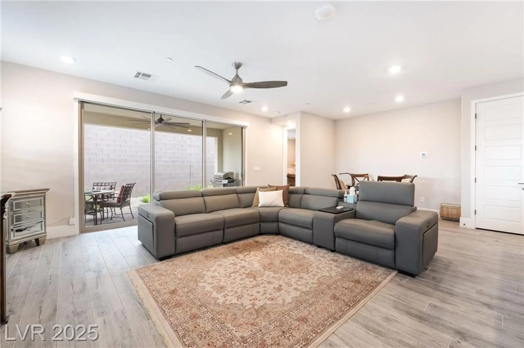 Property Slideshow image 6 of 43 | 9553 jadeite ln, Las Vegas, NV, 89143