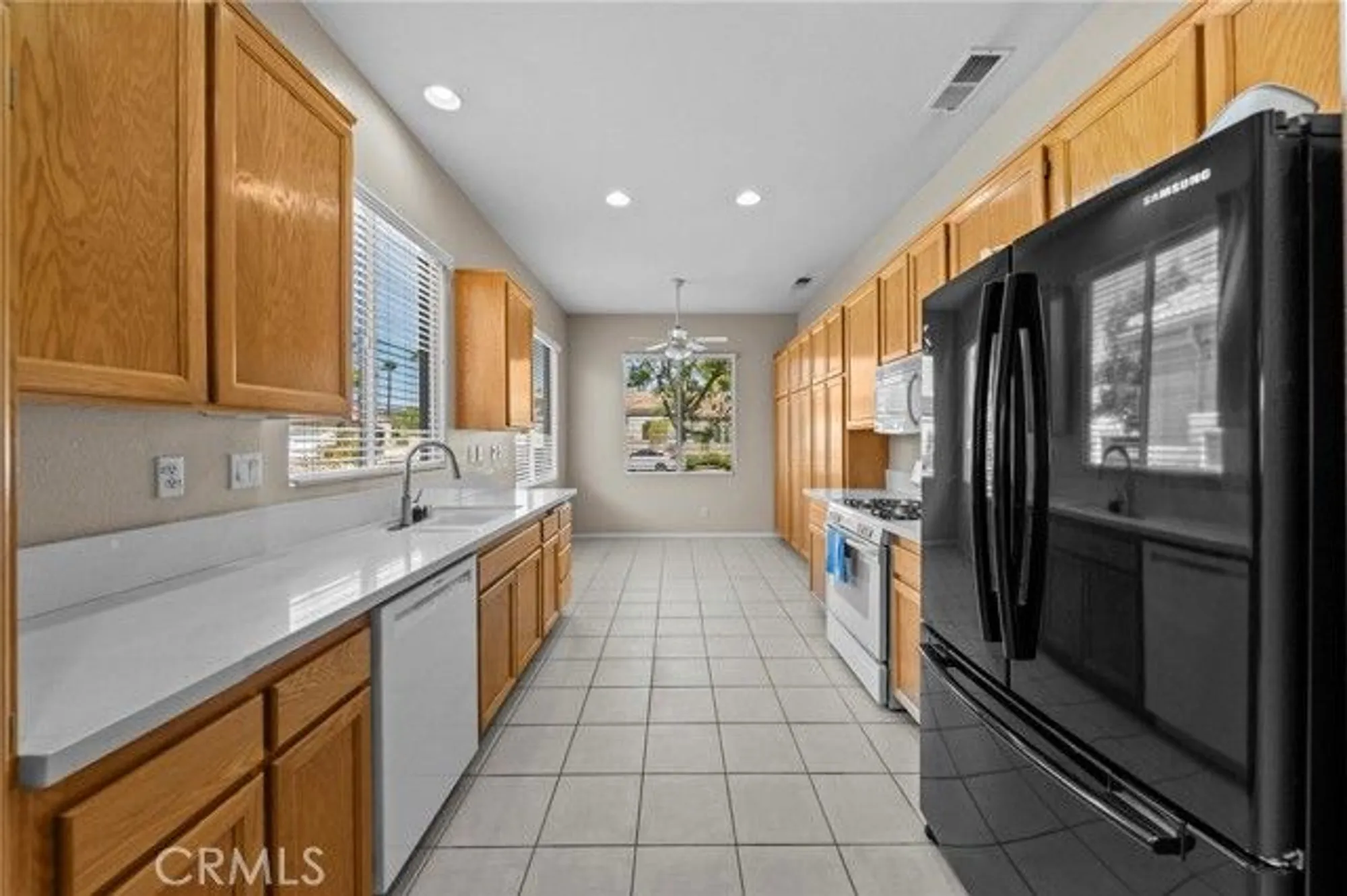 Property Slideshow image 14 of 43 | 23727 corte andar, Murrieta, CA, 92562