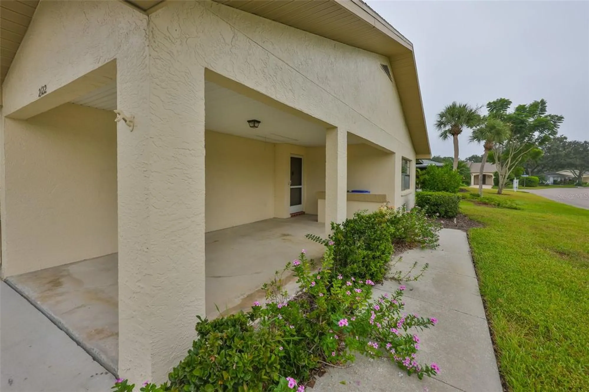 Property Slideshow image 5 of 87 | 2122 hereford dr # 511, Sun City Center, FL, 33573
