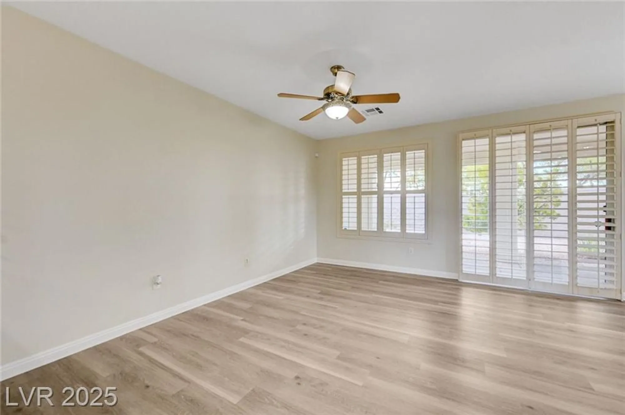 Property Slideshow image 7 of 60 | 10494 melodia magico ave, Las Vegas, NV, 89135