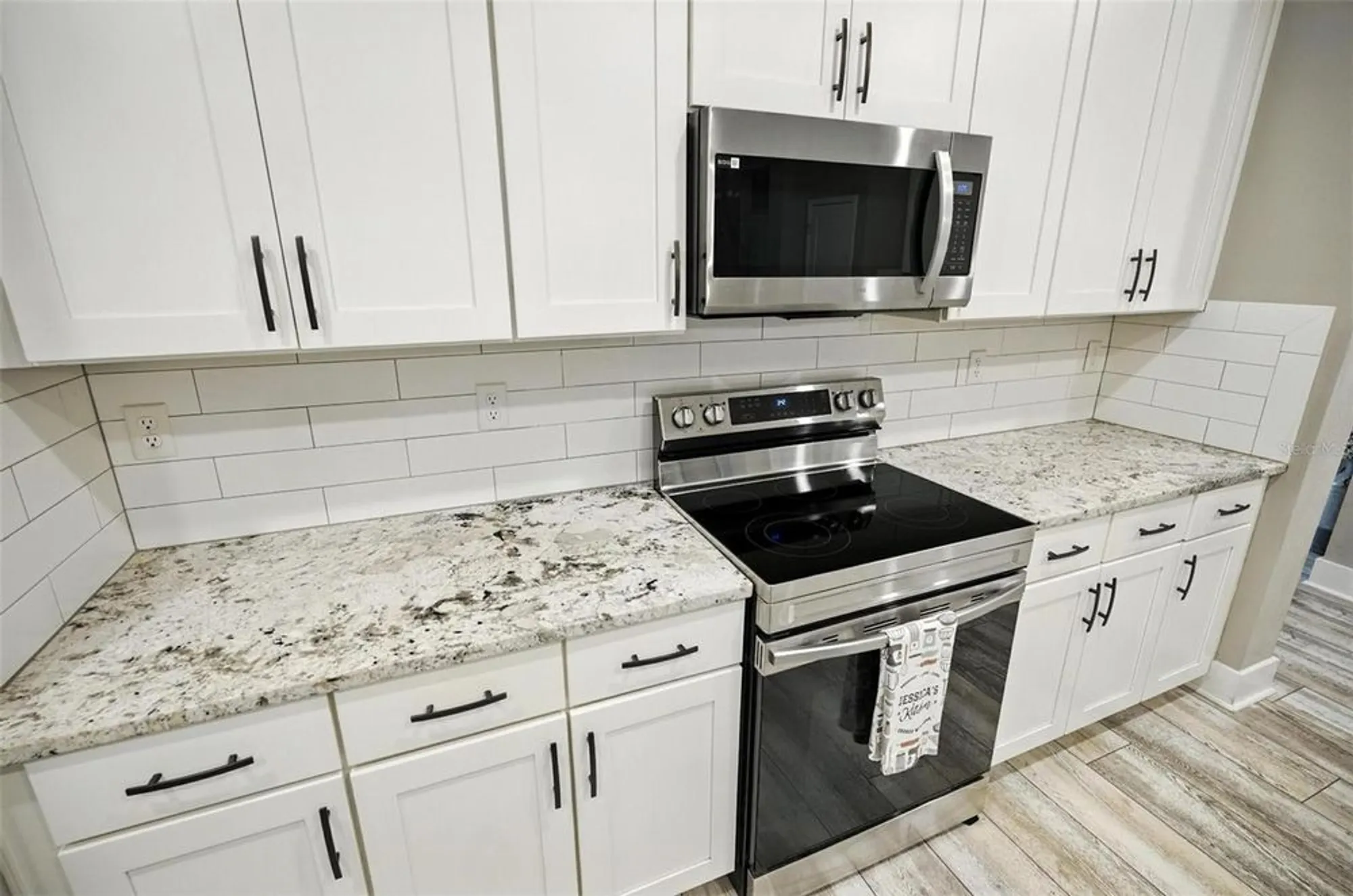 Property Slideshow image 15 of 60 | 3026 adrian dr, Ormond Beach, FL, 32174