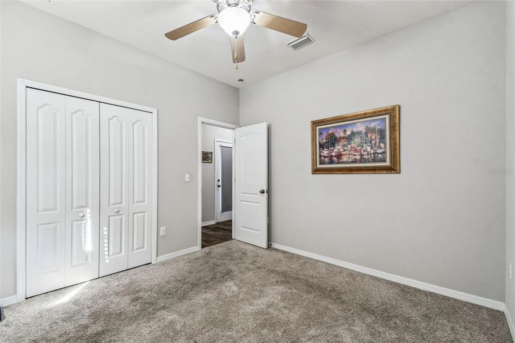 Property Slideshow image 21 of 91 | 11150 paradise point way, New Port Richey, FL, 34654