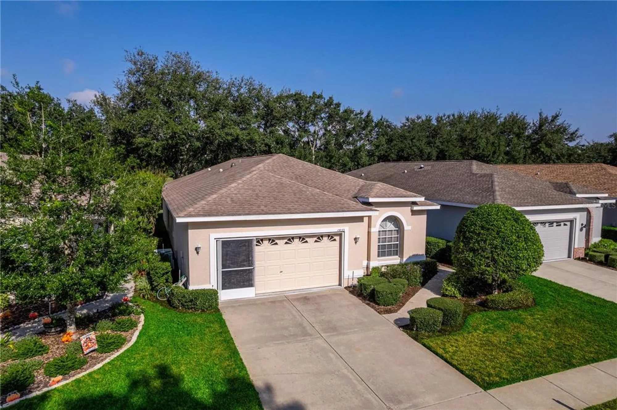 Property Slideshow image 5 of 57 | 15033 middle fairway dr, Spring Hill, FL, 34609