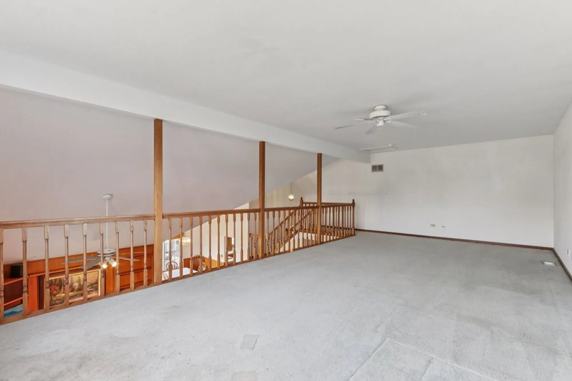 Property Slideshow image 26 of 39 | 13434 redberry cir, Plainfield, IL, 60544